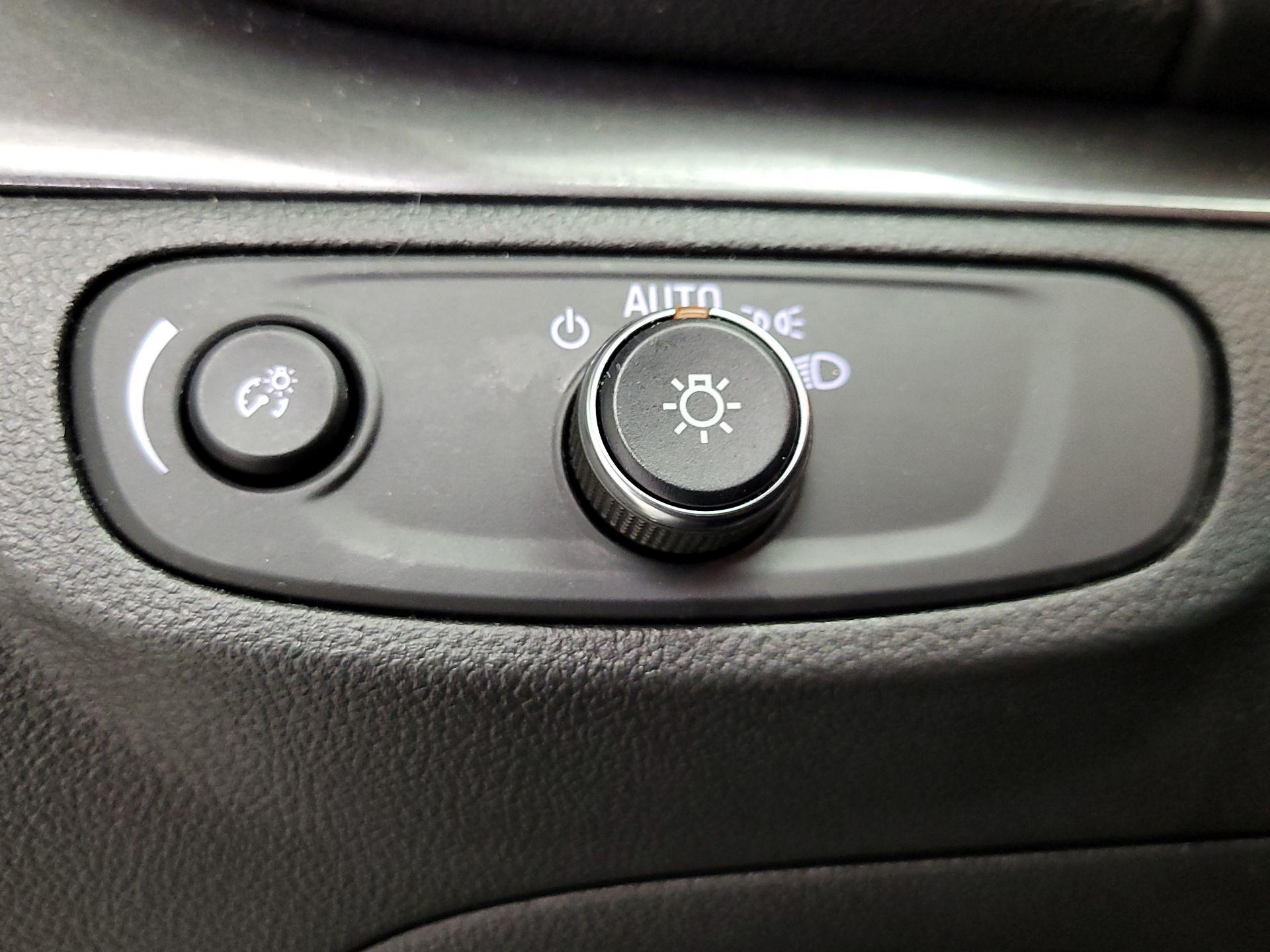 Thumbnail: 2019 Buick Encore - 13