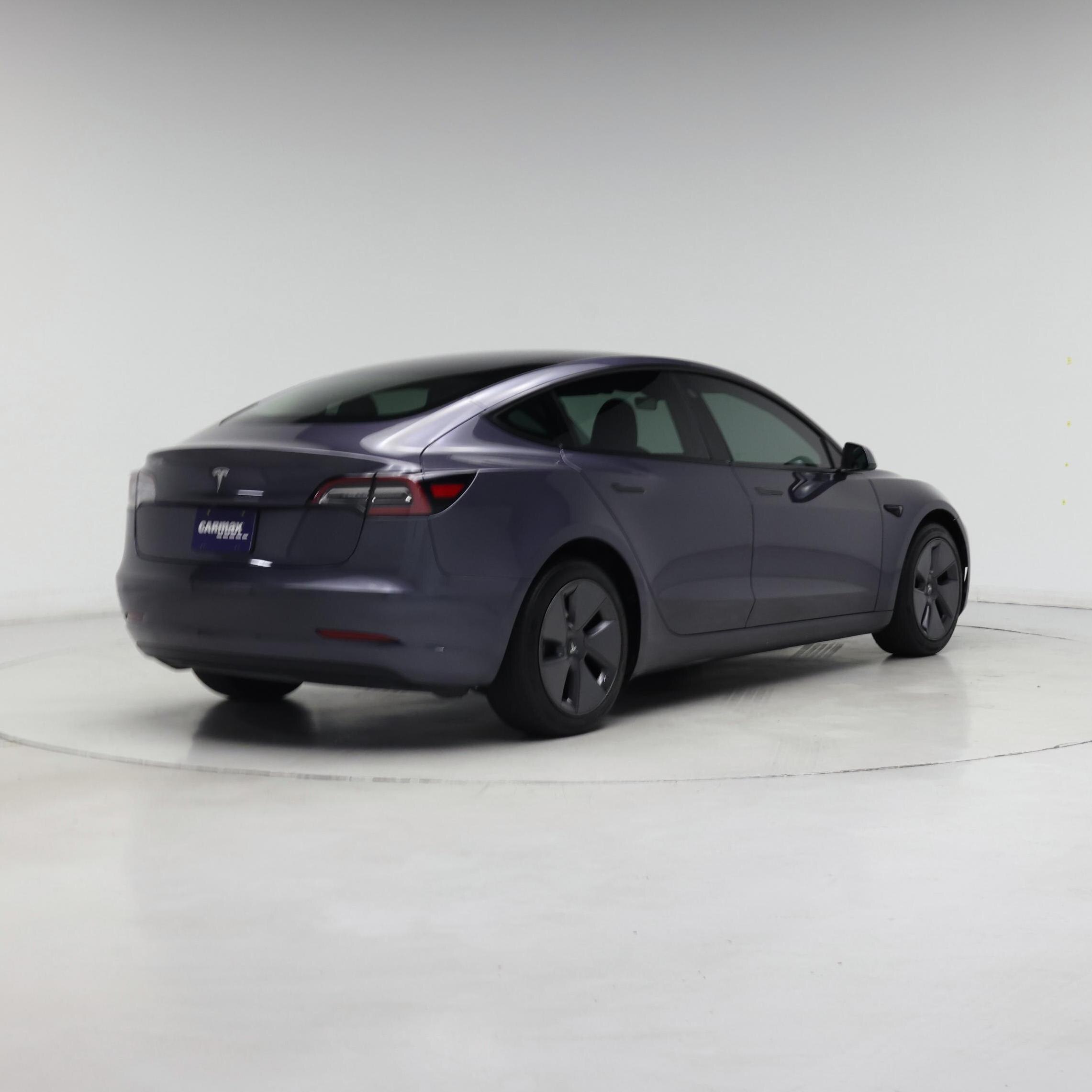 Thumbnail: 2023 Tesla Model 3 - 8