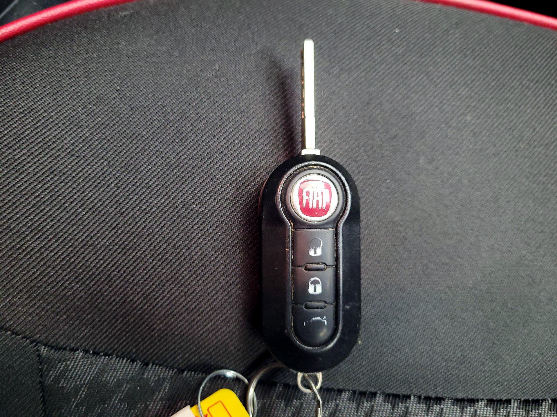 Thumbnail: 2017 Fiat 500 - 20