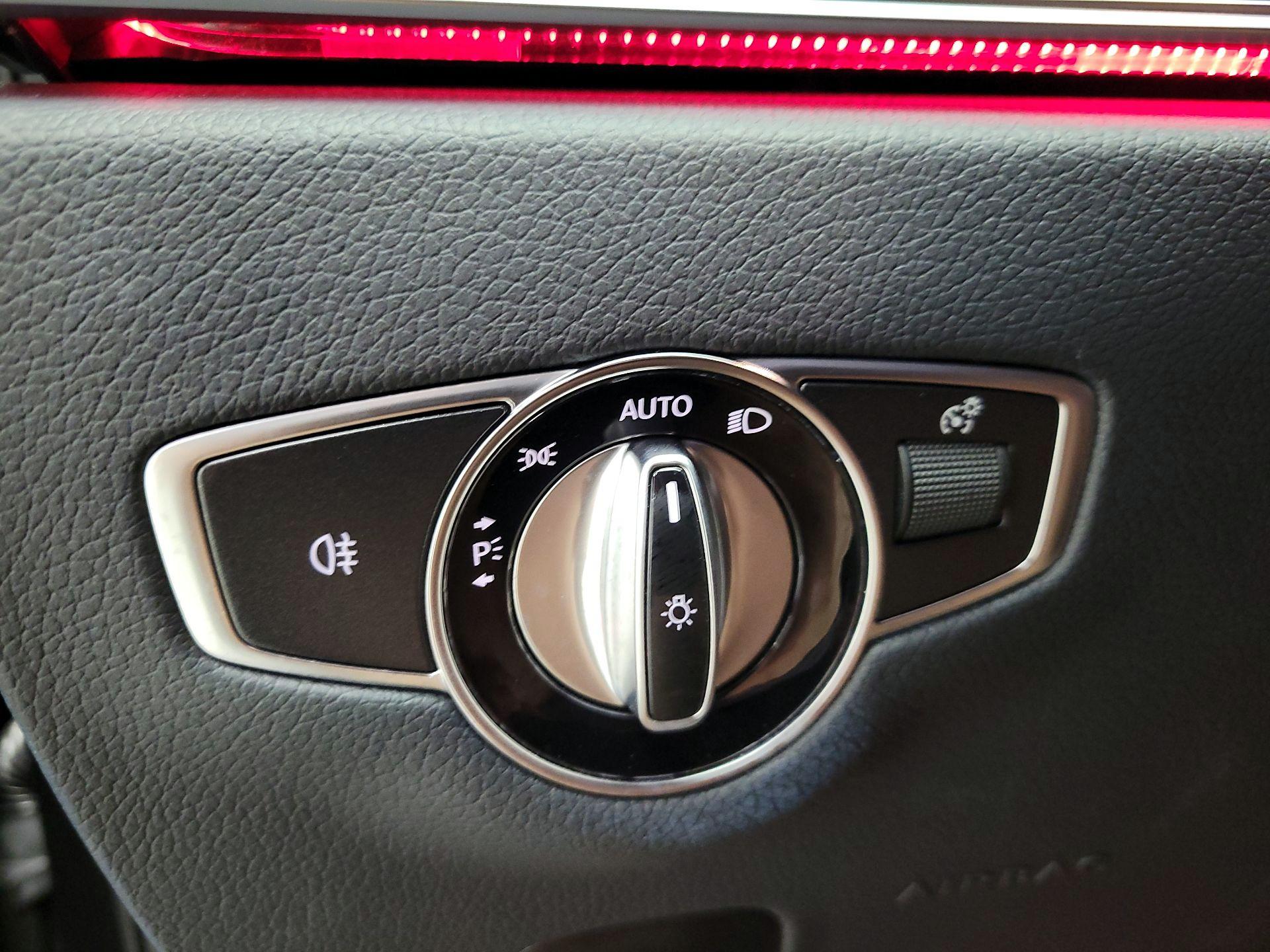 Thumbnail: 2021 Mercedes-Benz E-Class - 13