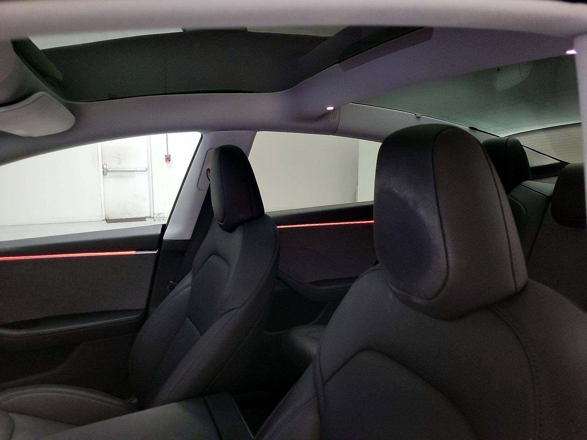 Thumbnail: 2025 Tesla Model 3 - 19