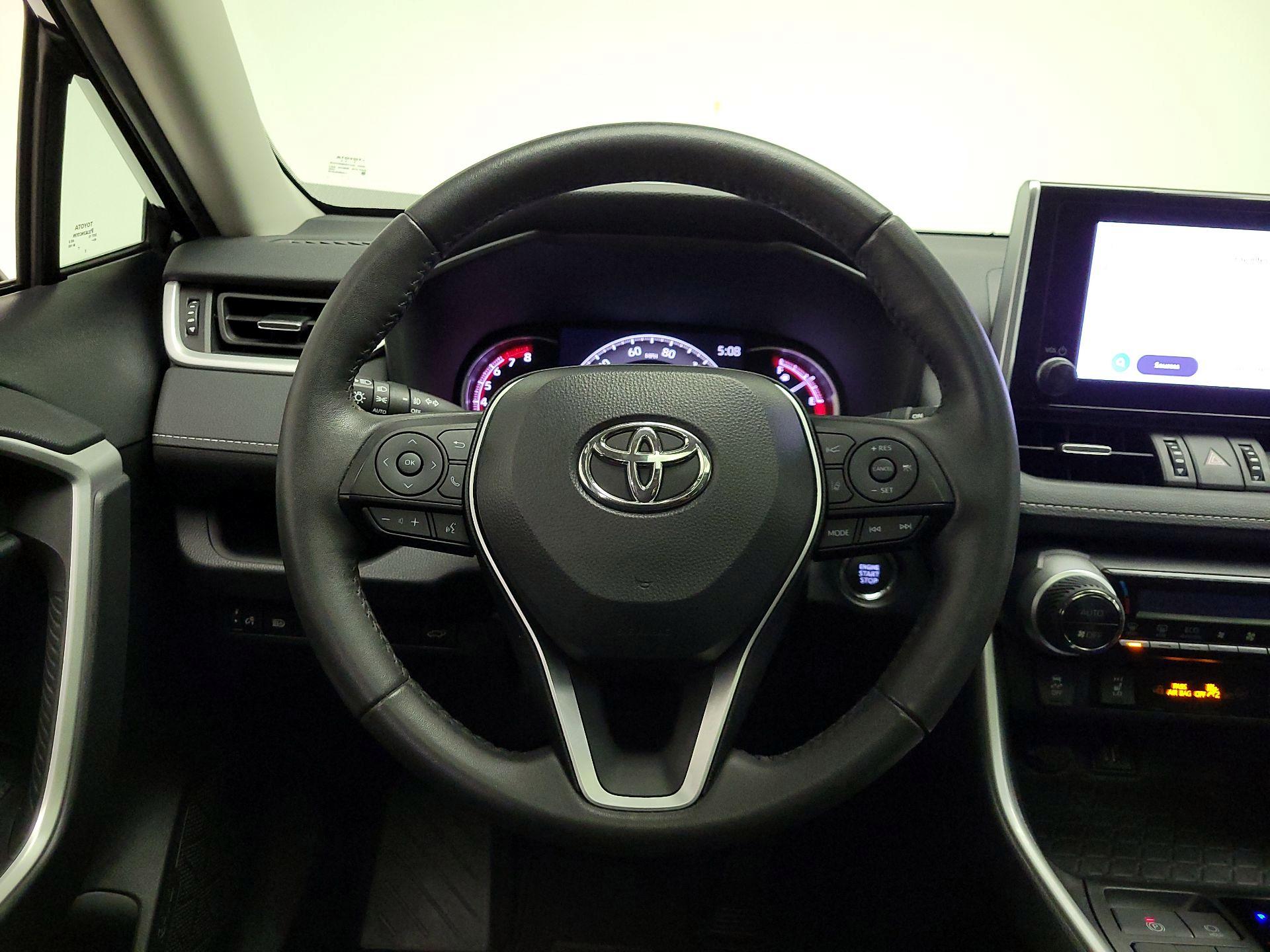 Thumbnail: 2023 Toyota RAV4 - 10