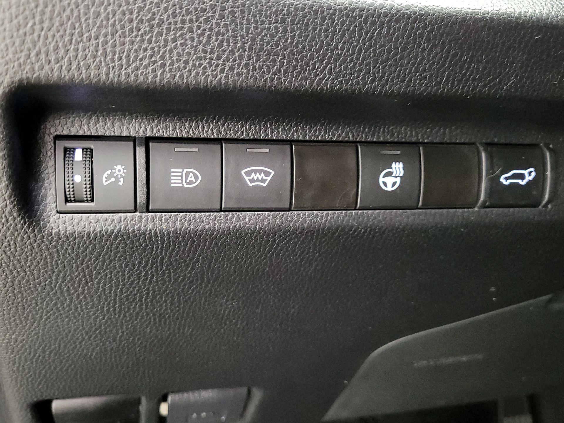 Thumbnail: 2023 Toyota RAV4 - 13