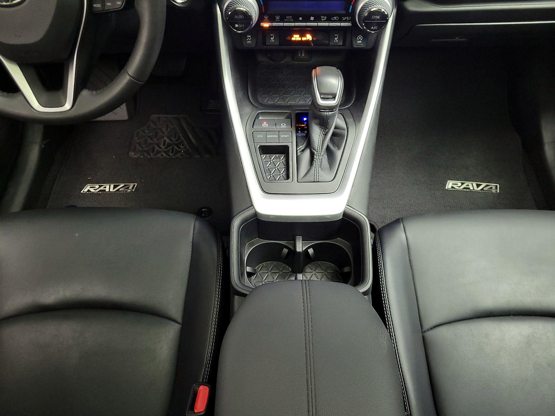 Thumbnail: 2023 Toyota RAV4 - 18