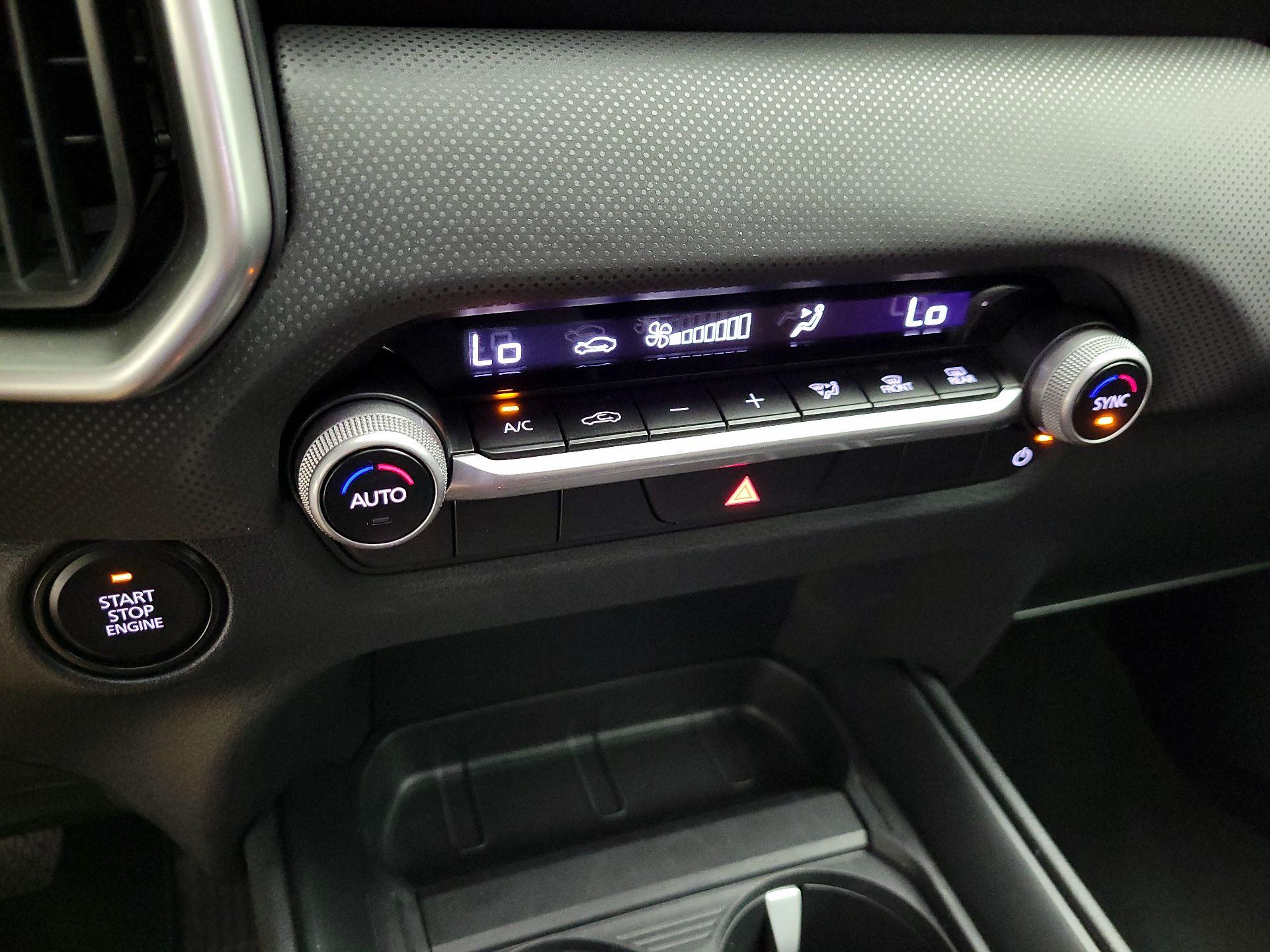 Thumbnail: 2026 Mazda CX-50 - 17