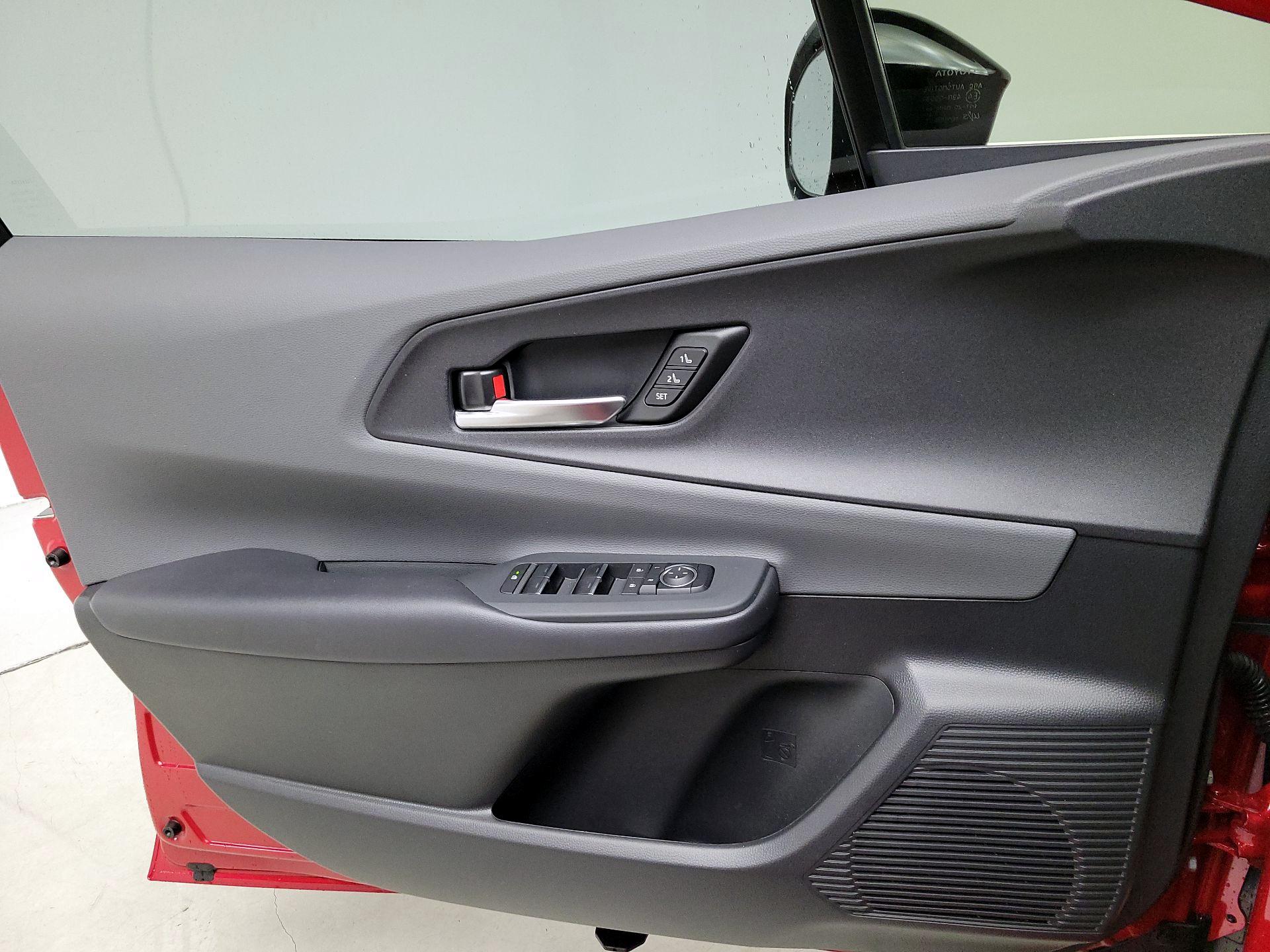 Thumbnail: 2025 Toyota Prius - 12