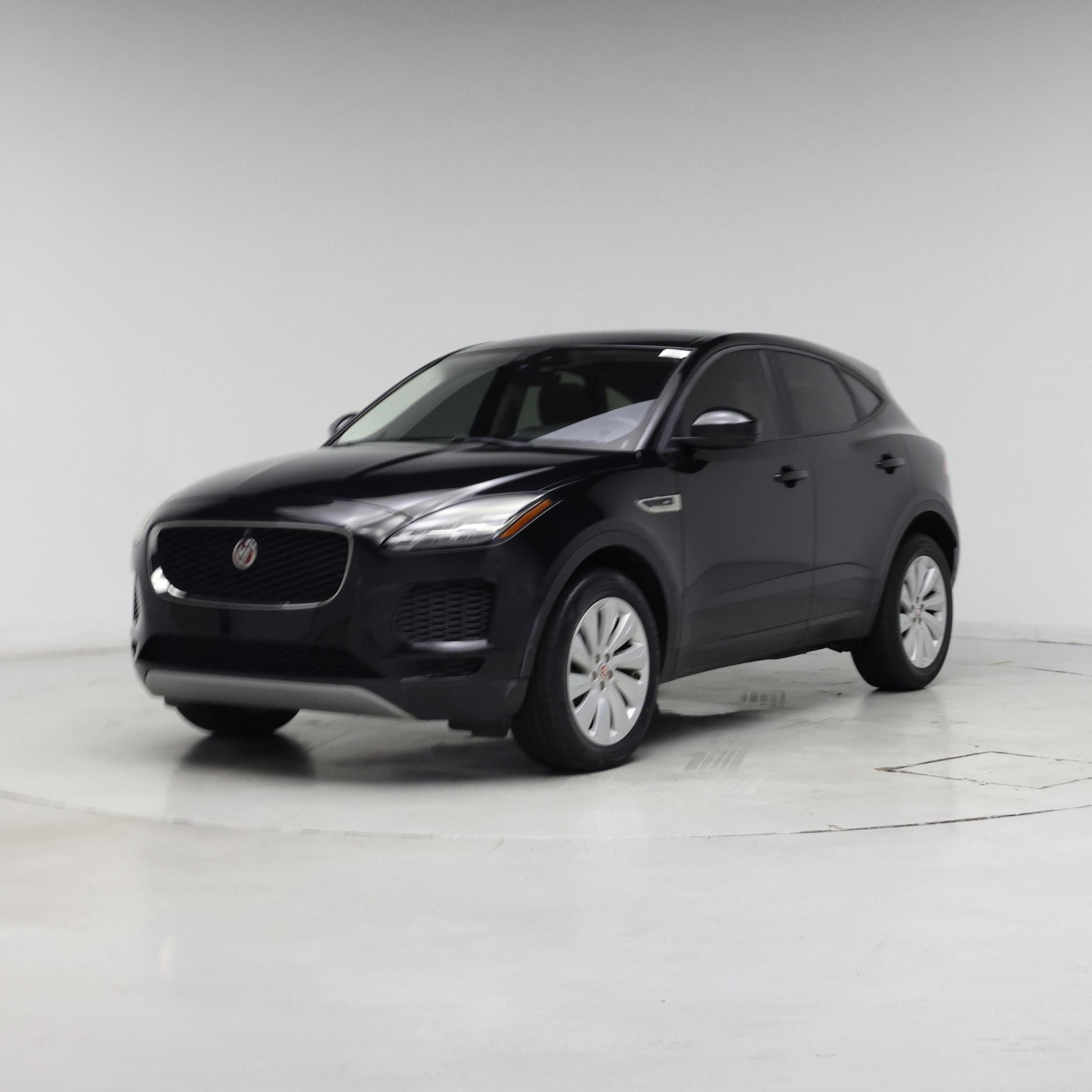 Thumbnail: 2019 Jaguar E-Pace - 4