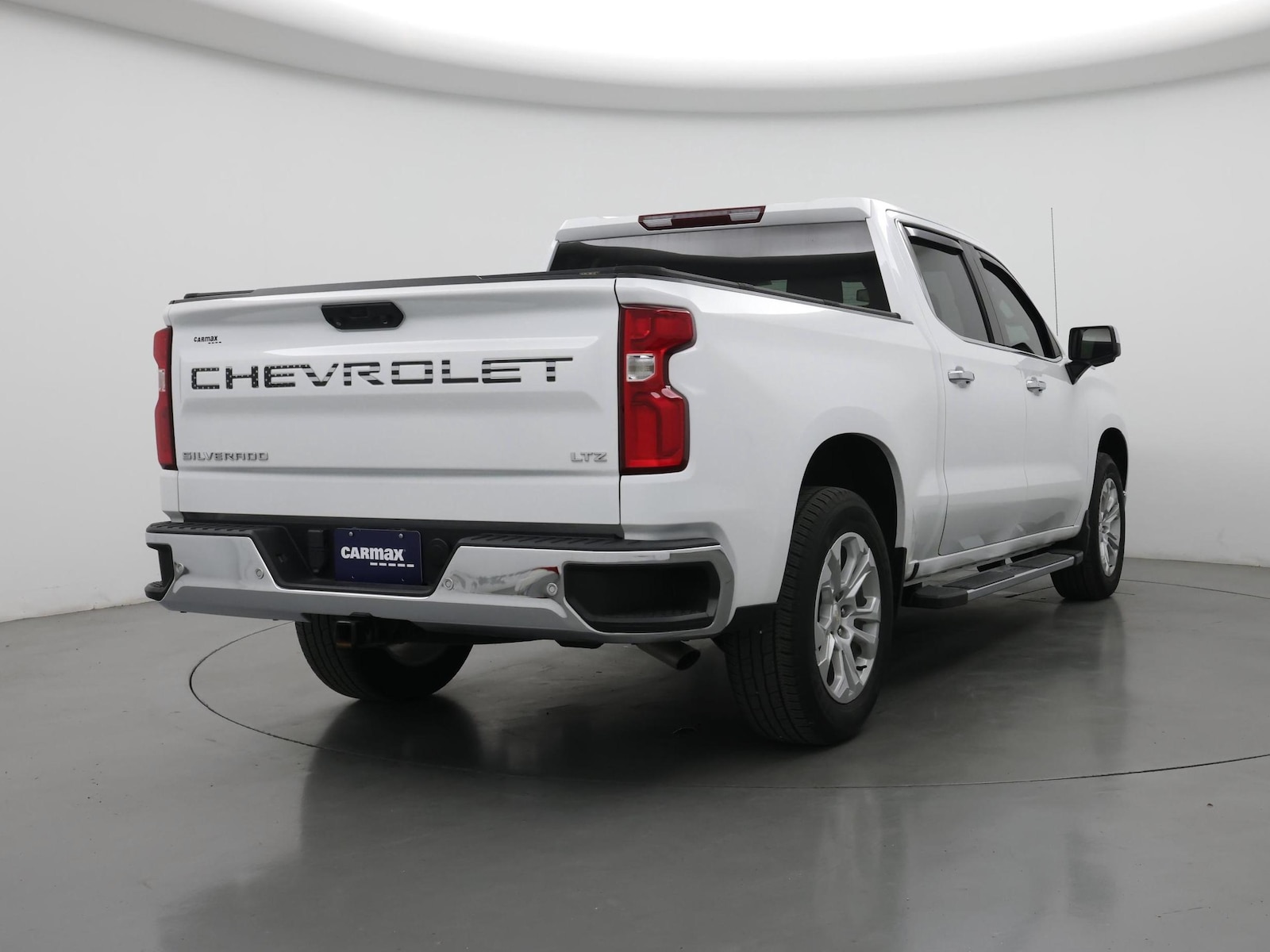2022 Chevrolet Silverado 1500 LTZ - Photo 9