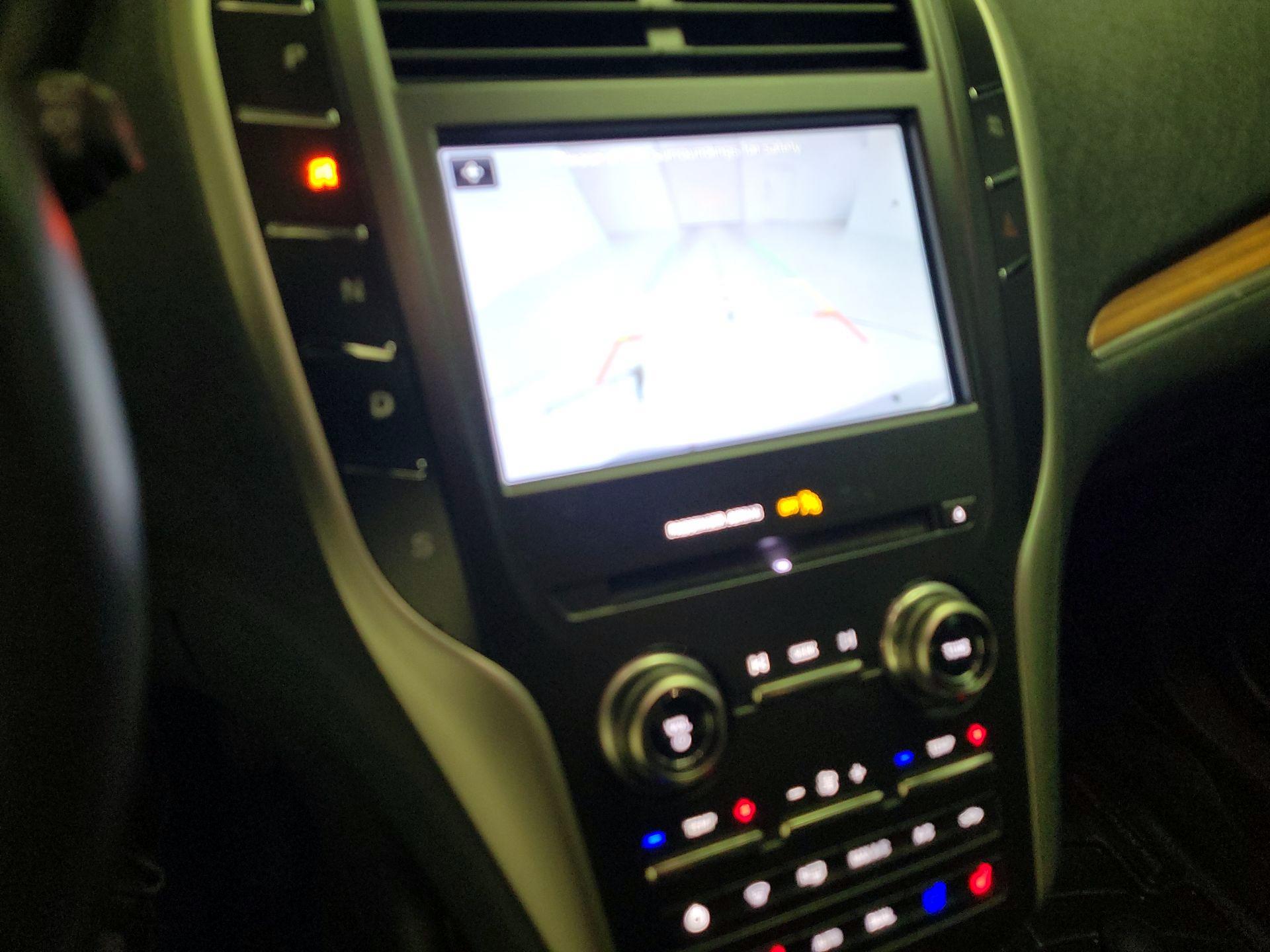 Thumbnail: 2019 Lincoln MKC - 15