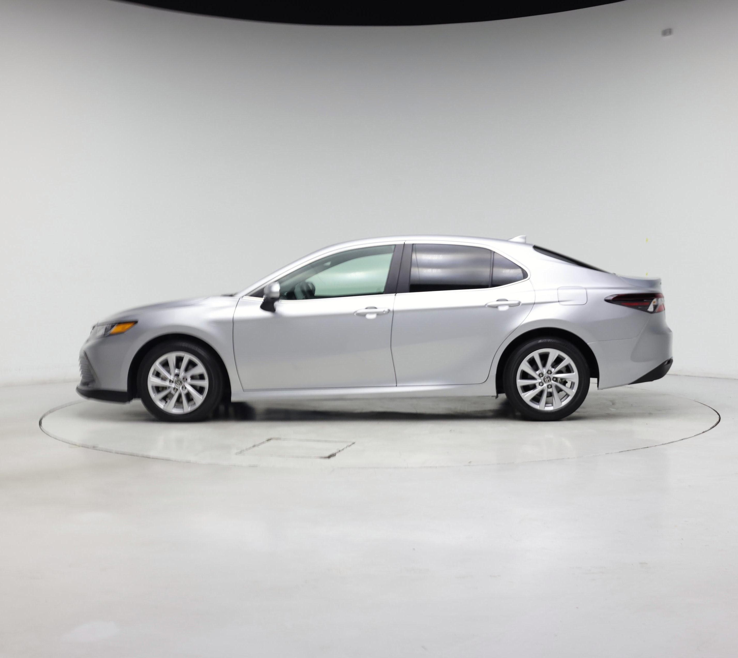 Thumbnail: 2023 Toyota Camry - 3