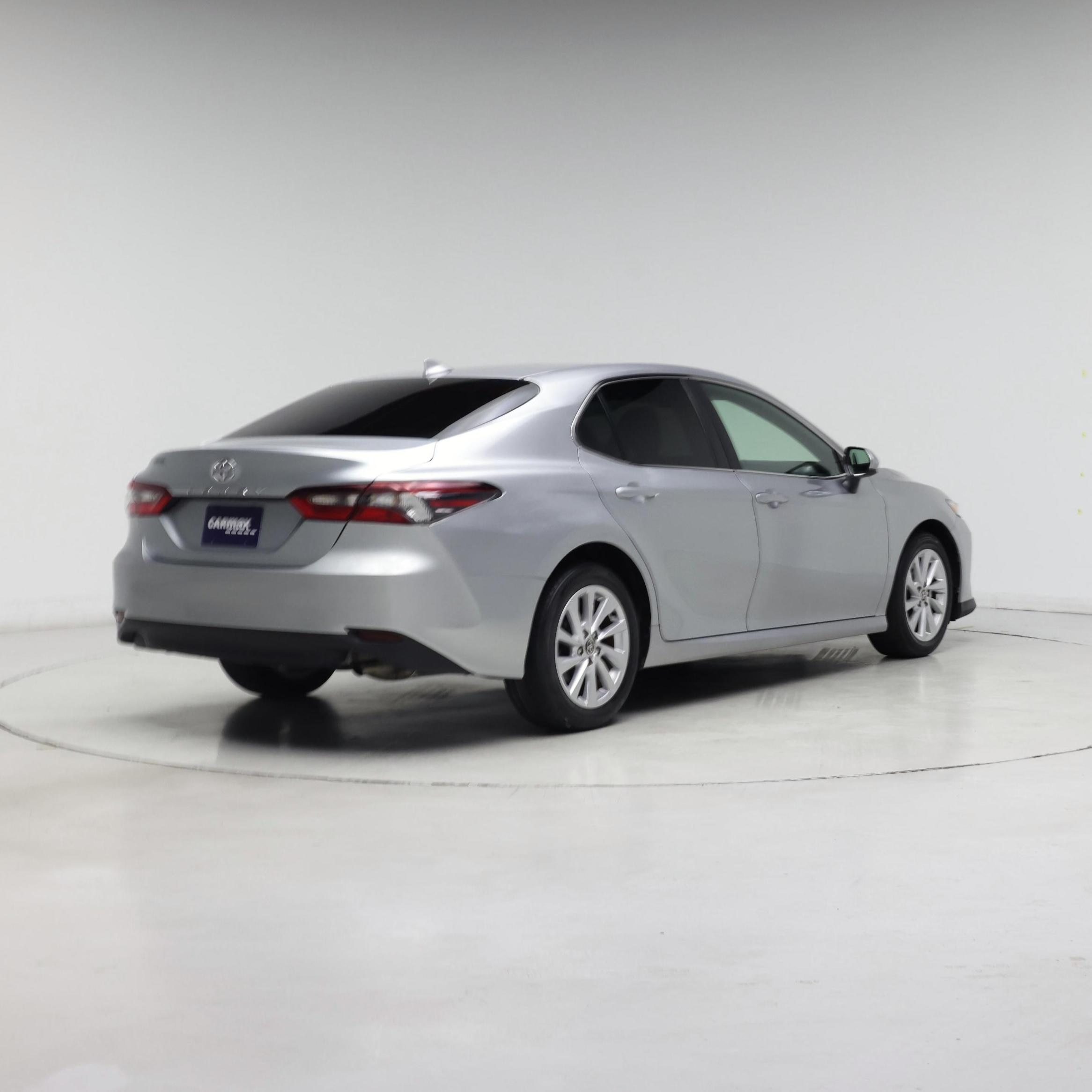 Thumbnail: 2023 Toyota Camry - 8