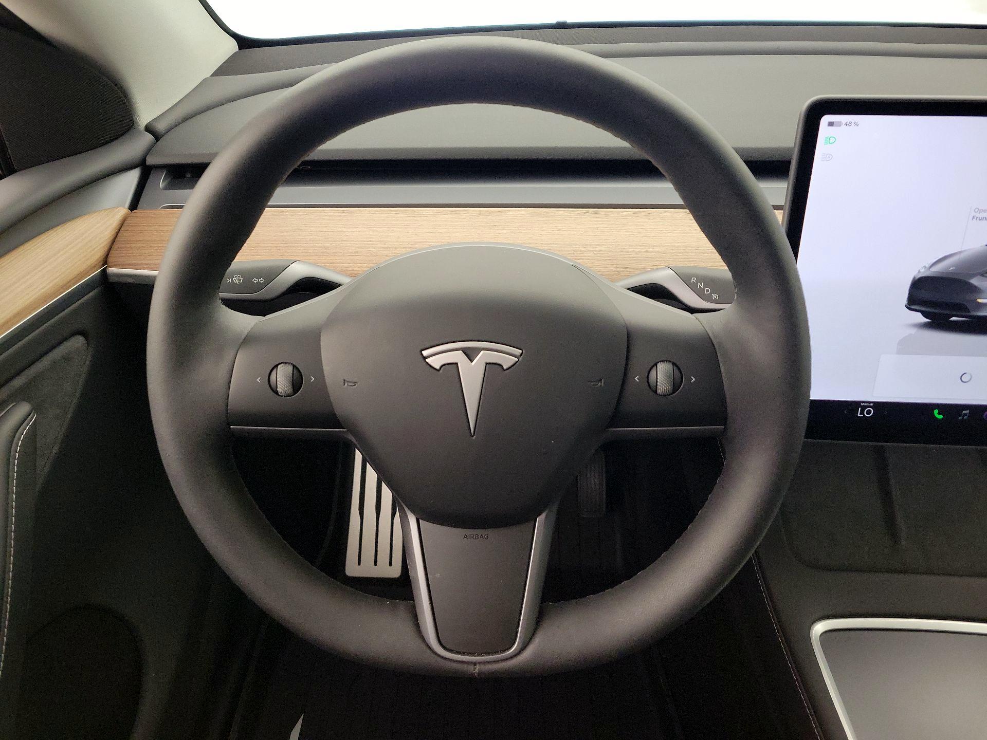 Thumbnail: 2025 Tesla Model Y - 10