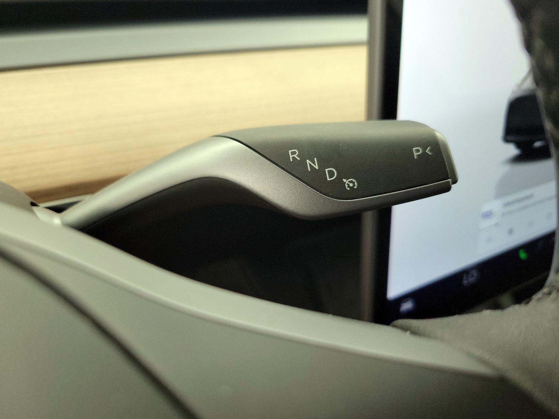 Thumbnail: 2025 Tesla Model Y - 18