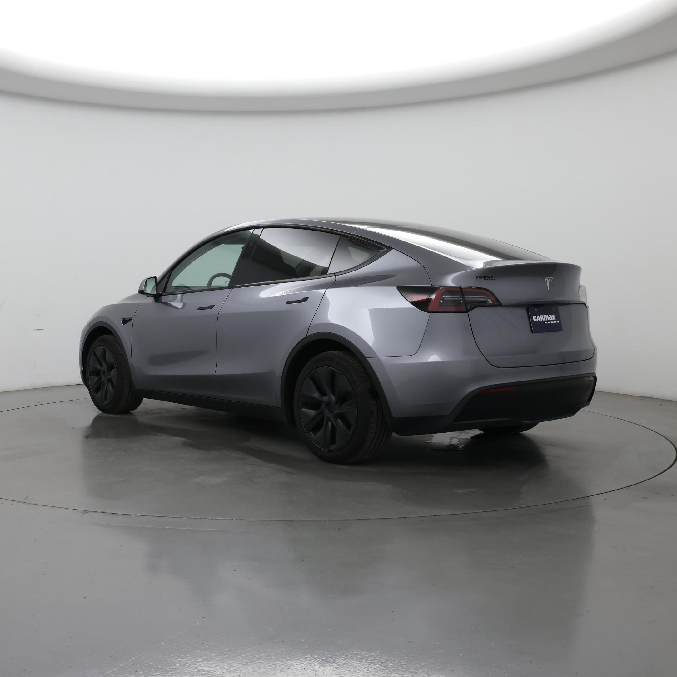 Thumbnail: 2025 Tesla Model Y - 2