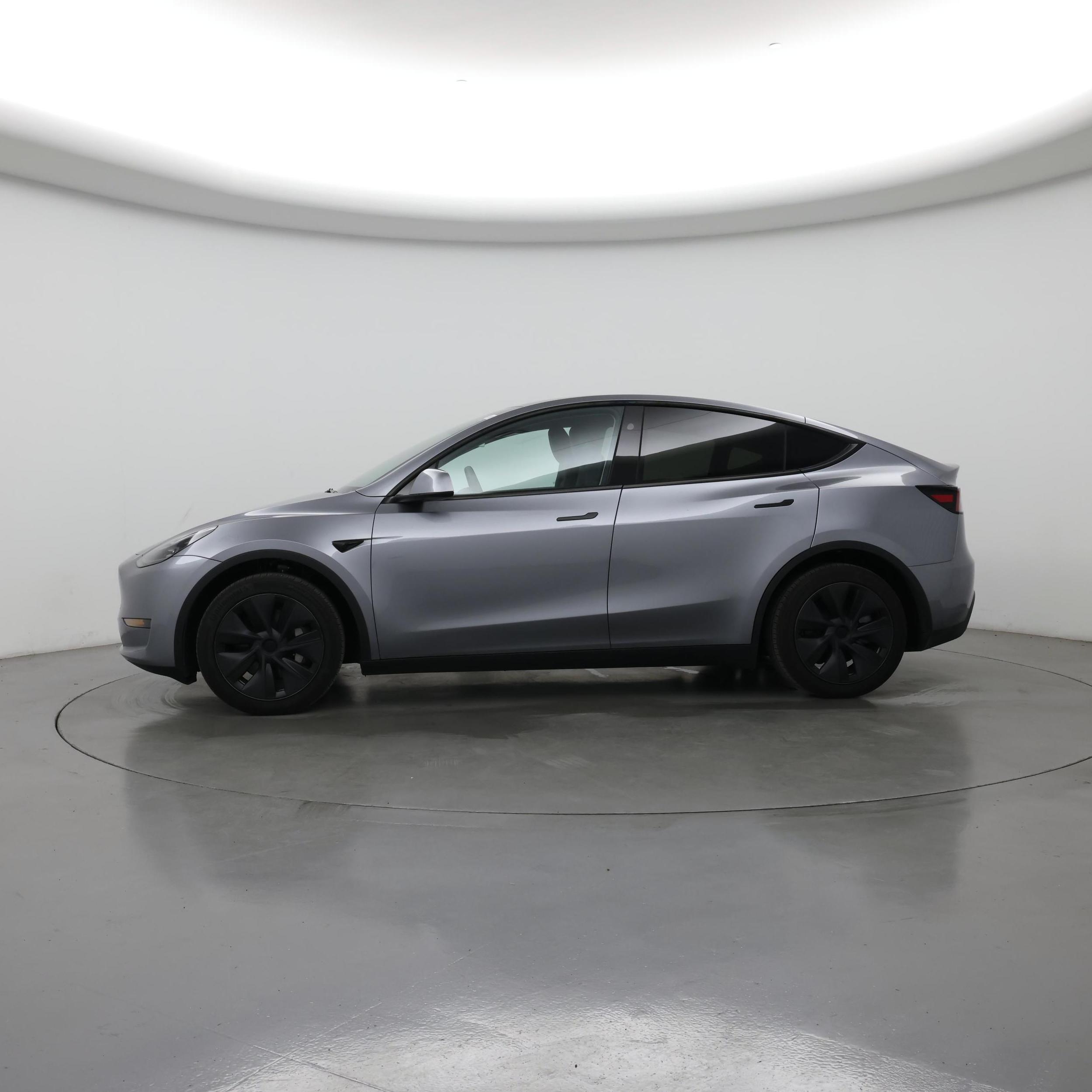 Thumbnail: 2025 Tesla Model Y - 3