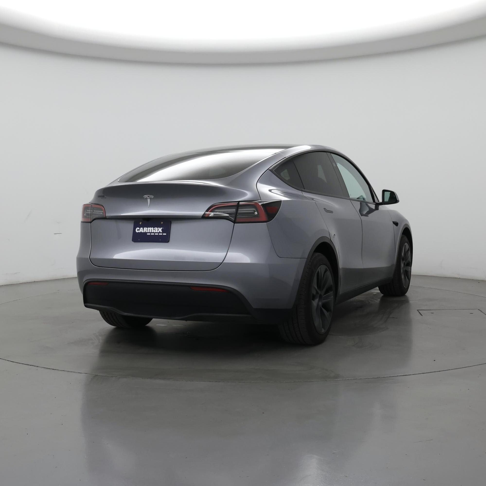 Thumbnail: 2025 Tesla Model Y - 8