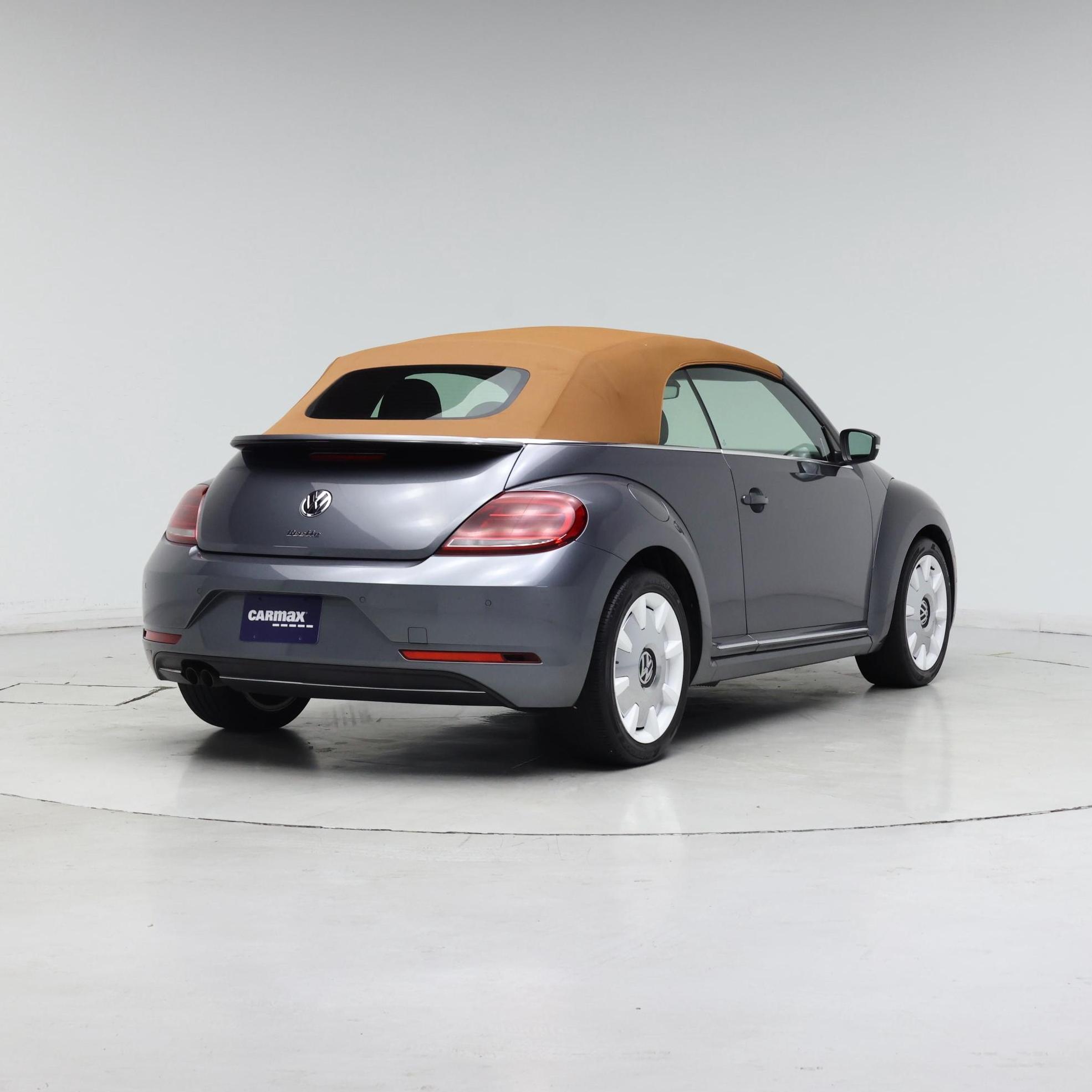 Thumbnail: 2019 Volkswagen Beetle - 8