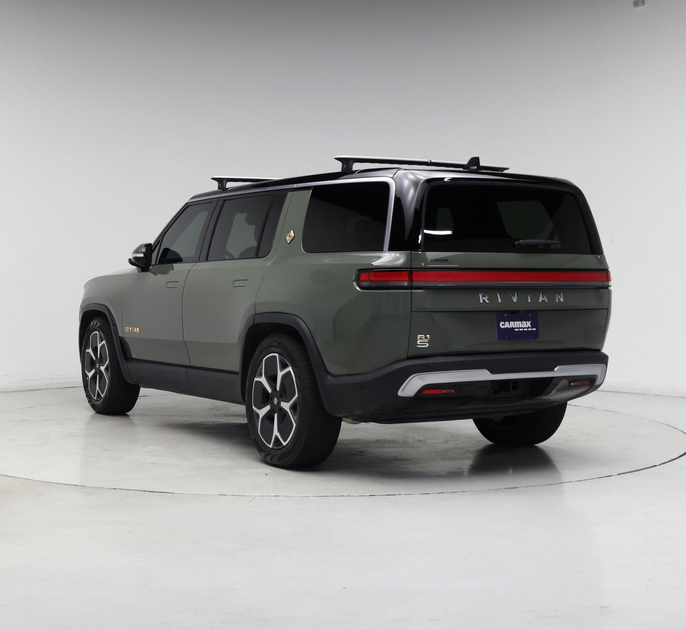 Thumbnail: 2023 Rivian R1S - 2