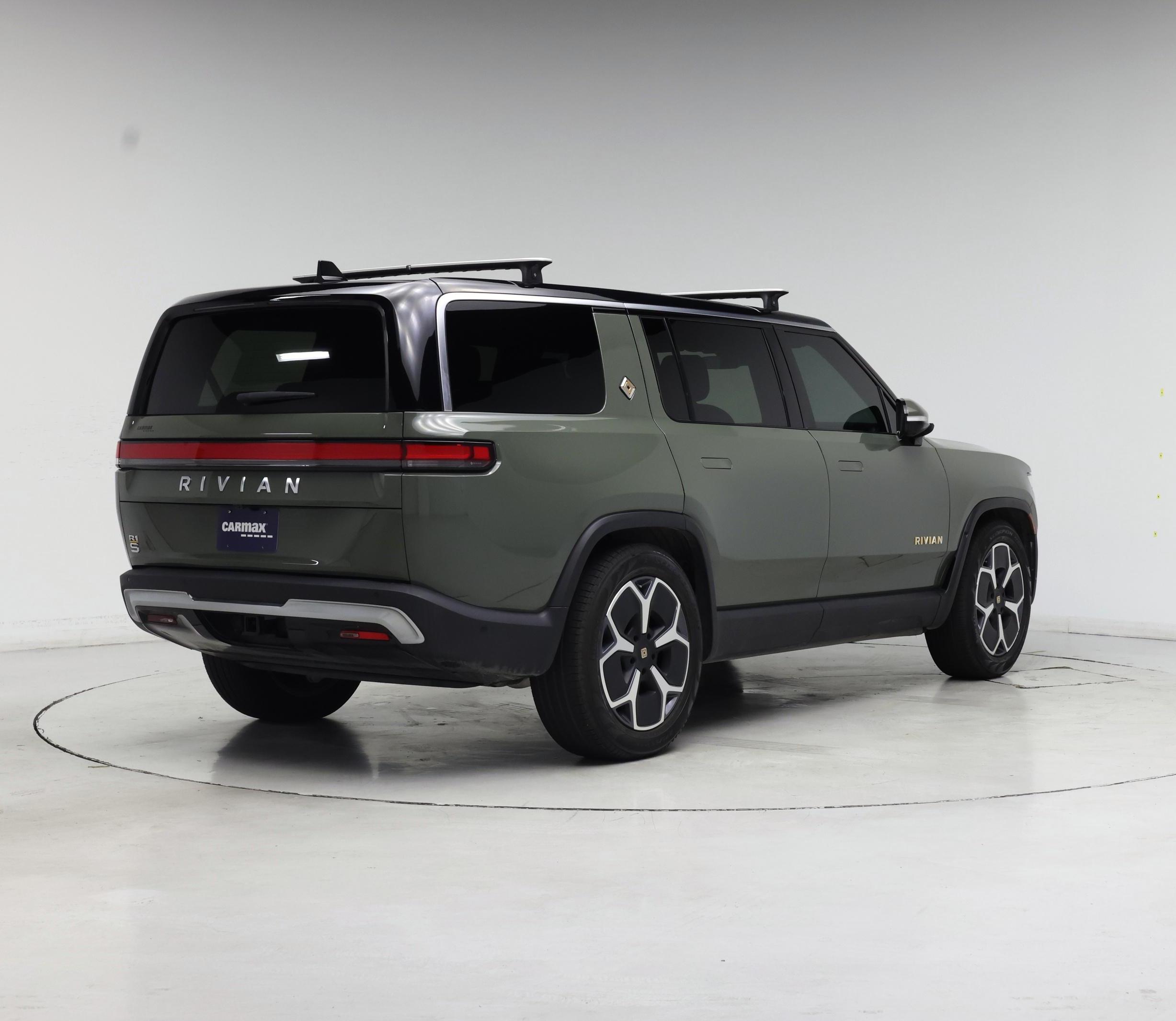 Thumbnail: 2023 Rivian R1S - 8
