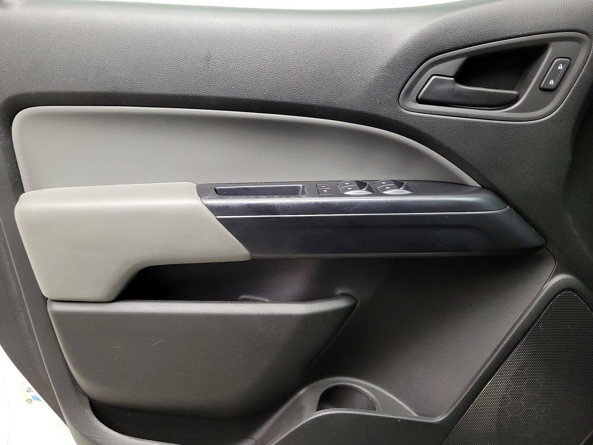 Thumbnail: 2020 Chevrolet Colorado - 12