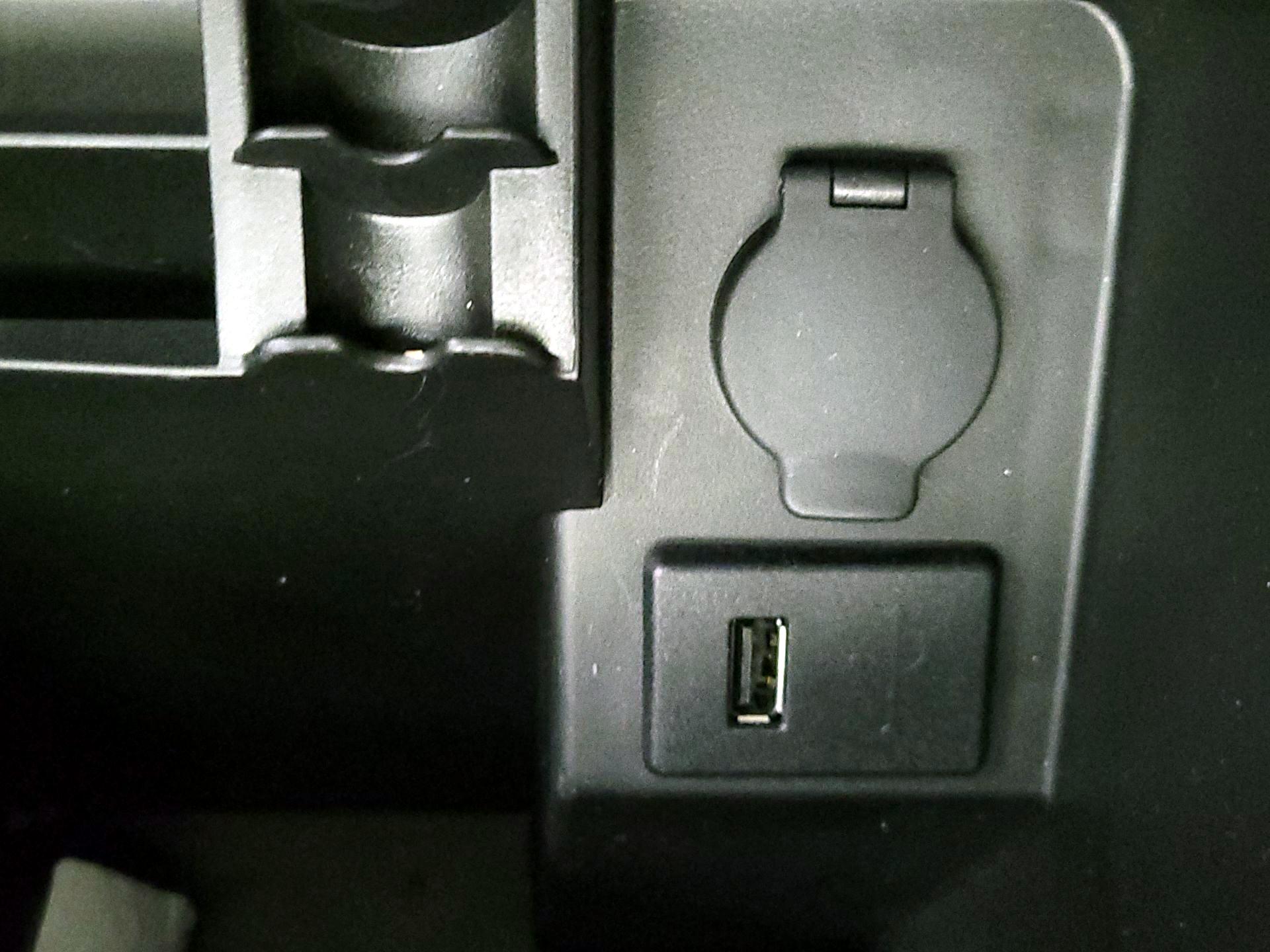 Thumbnail: 2014 Nissan Frontier - 17