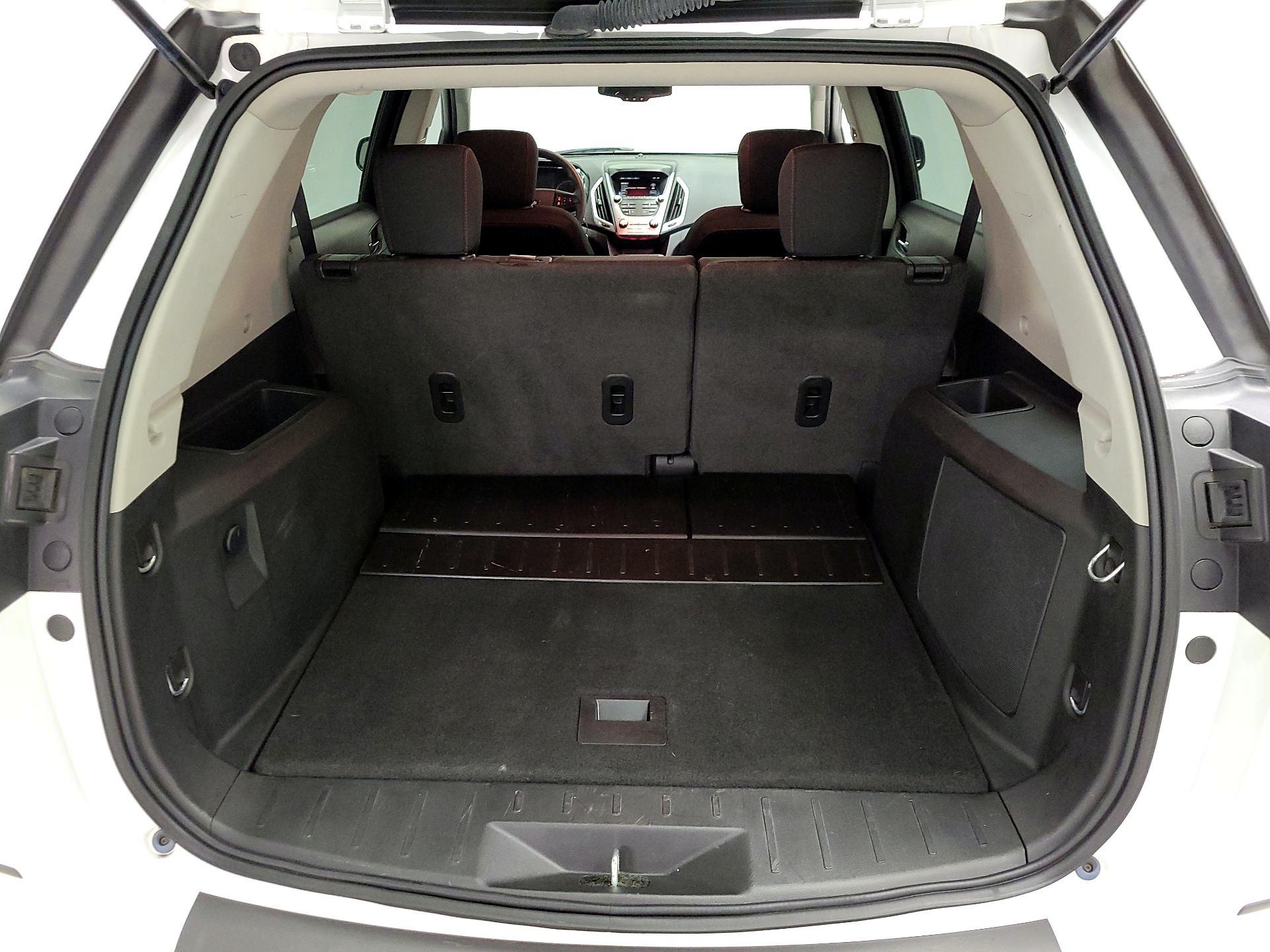 Thumbnail: 2017 GMC Terrain - 19