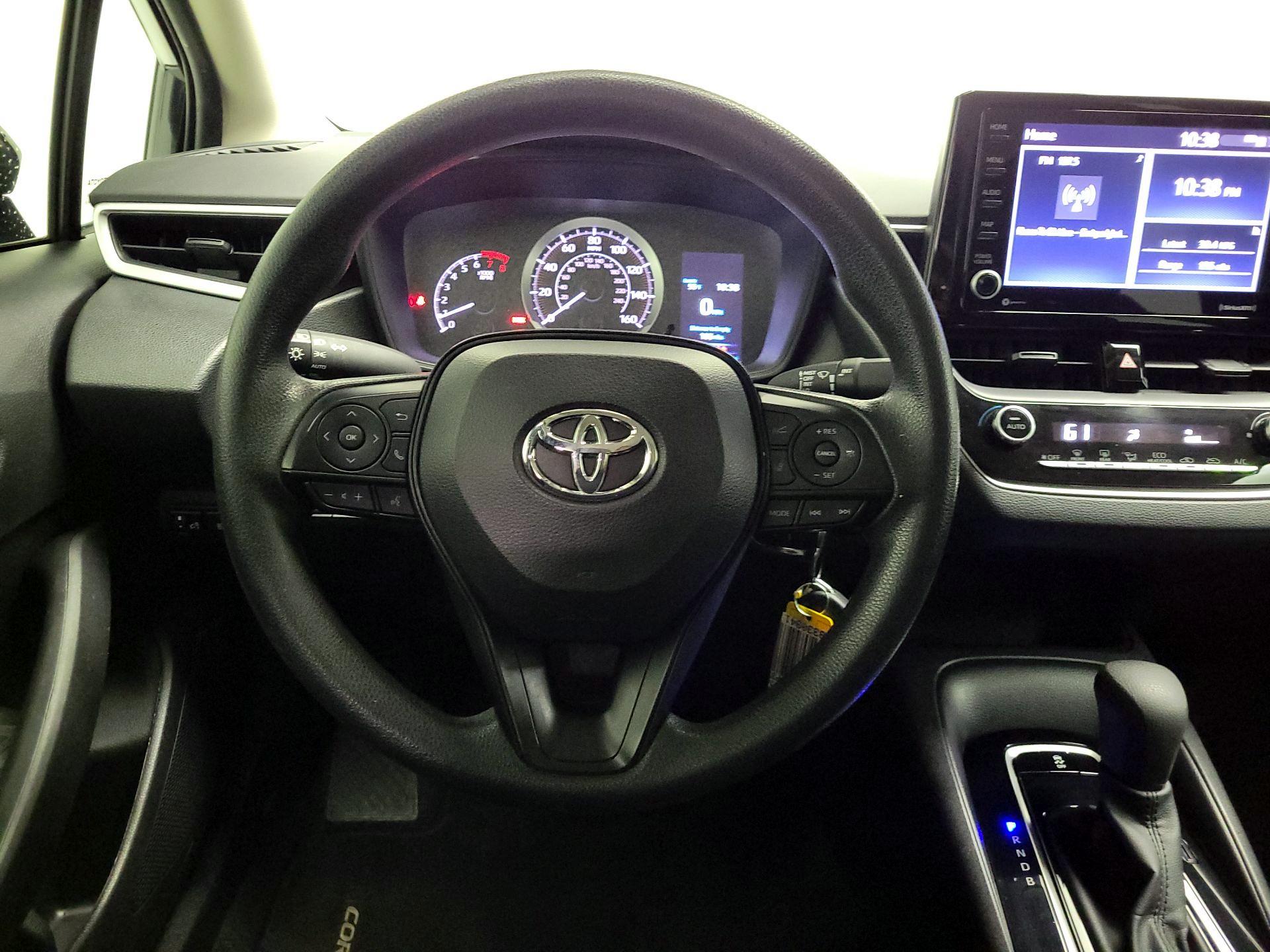 Thumbnail: 2022 Toyota Corolla - 10