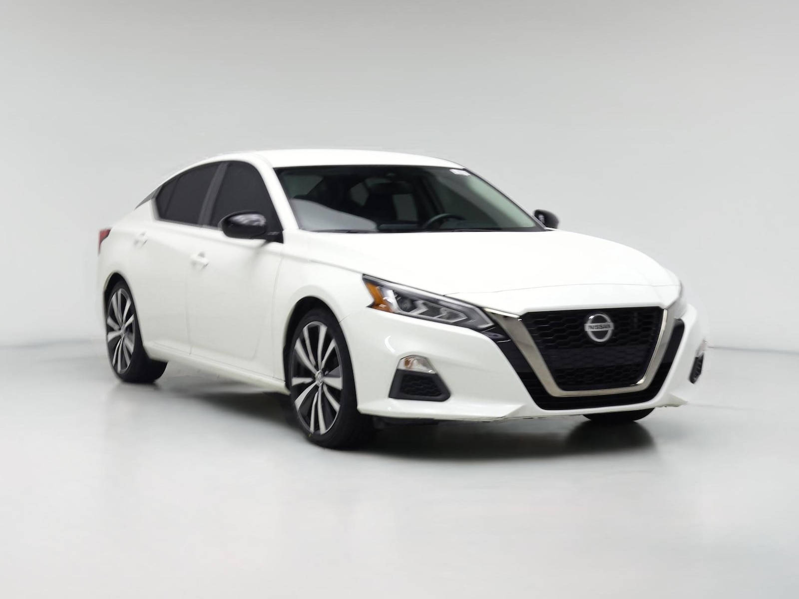 2022 Nissan Altima SR