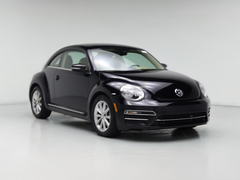 2018 Volkswagen Beetle SE -
                  Hialeah, FL