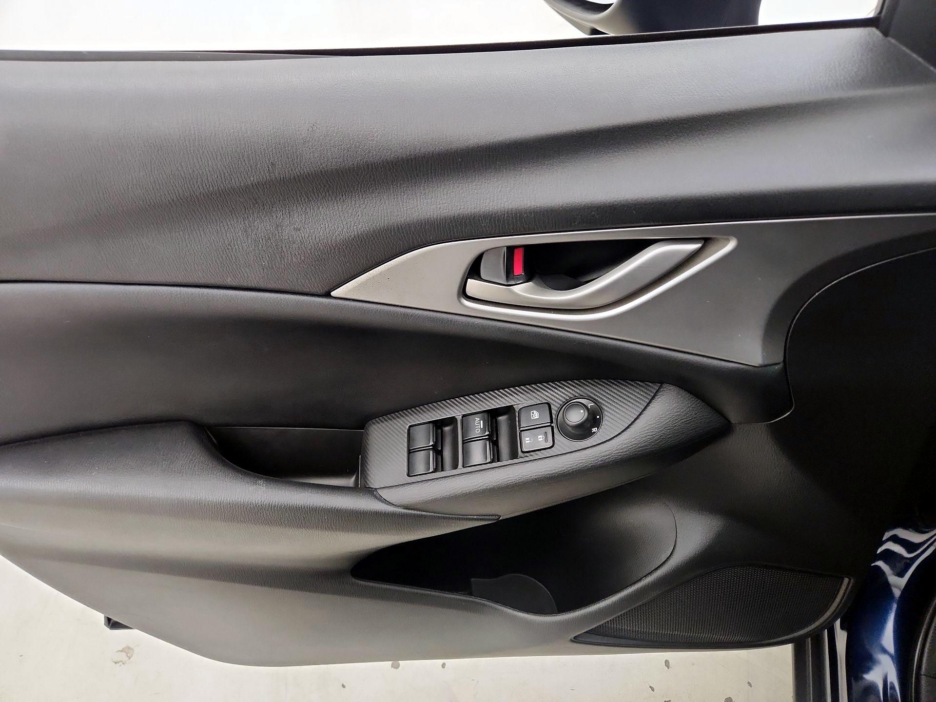 Thumbnail: 2021 Mazda CX-3 - 12