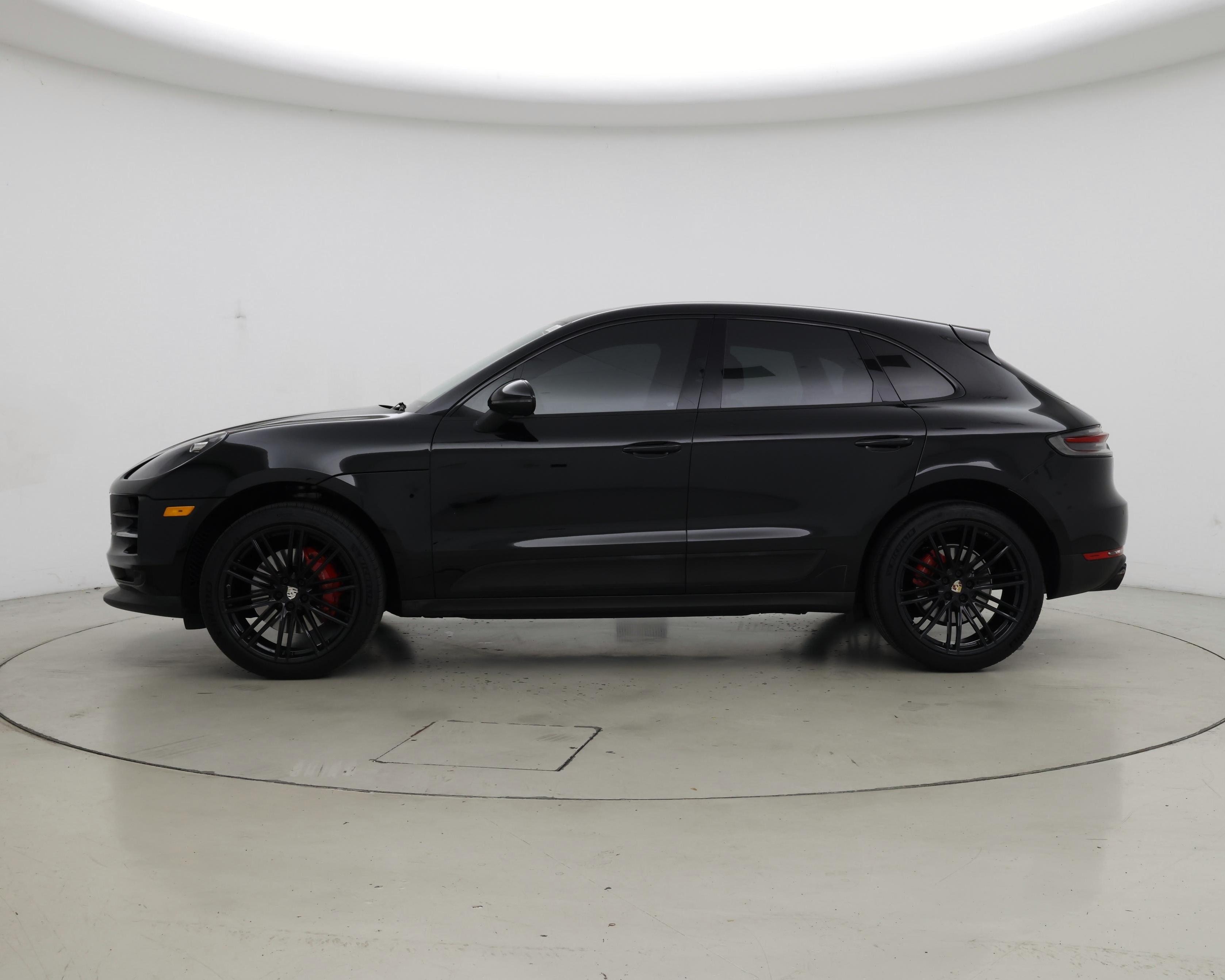 Thumbnail: 2020 Porsche Macan - 3