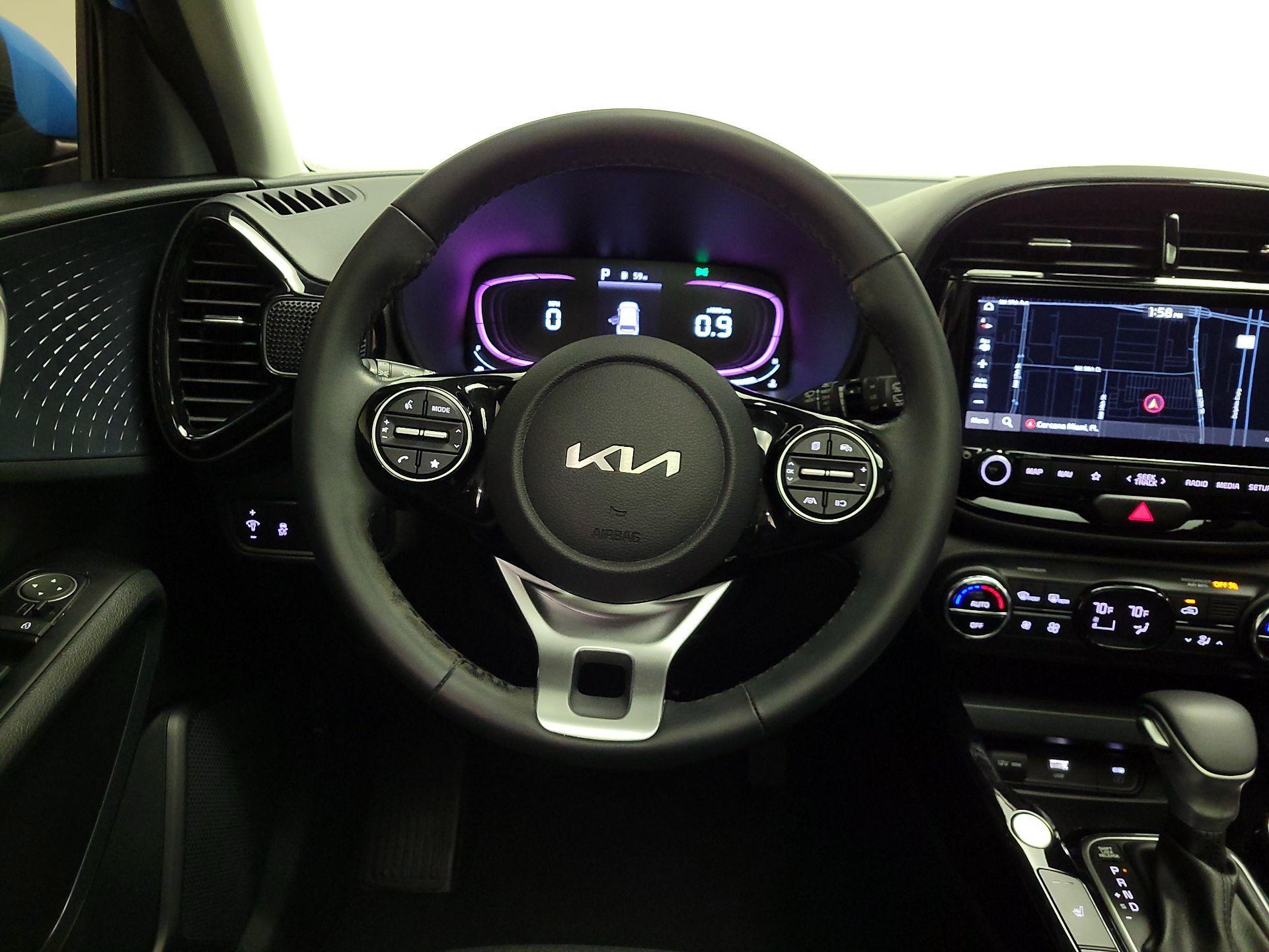 Thumbnail: 2023 Kia Soul - 10