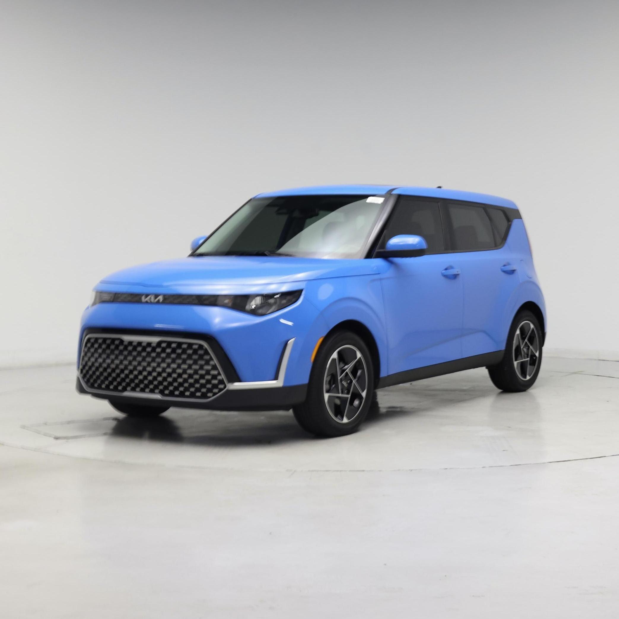Thumbnail: 2023 Kia Soul - 4