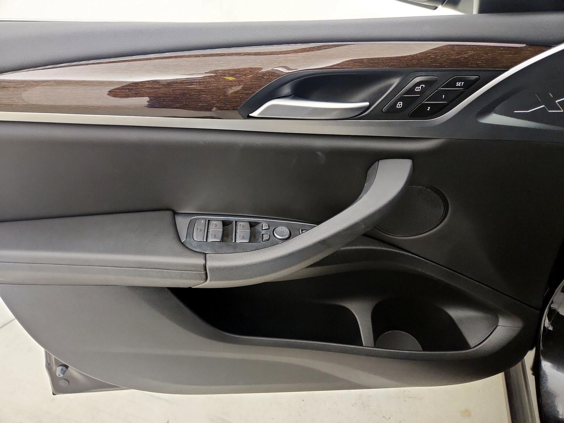 Thumbnail: 2022 BMW X3 - 12