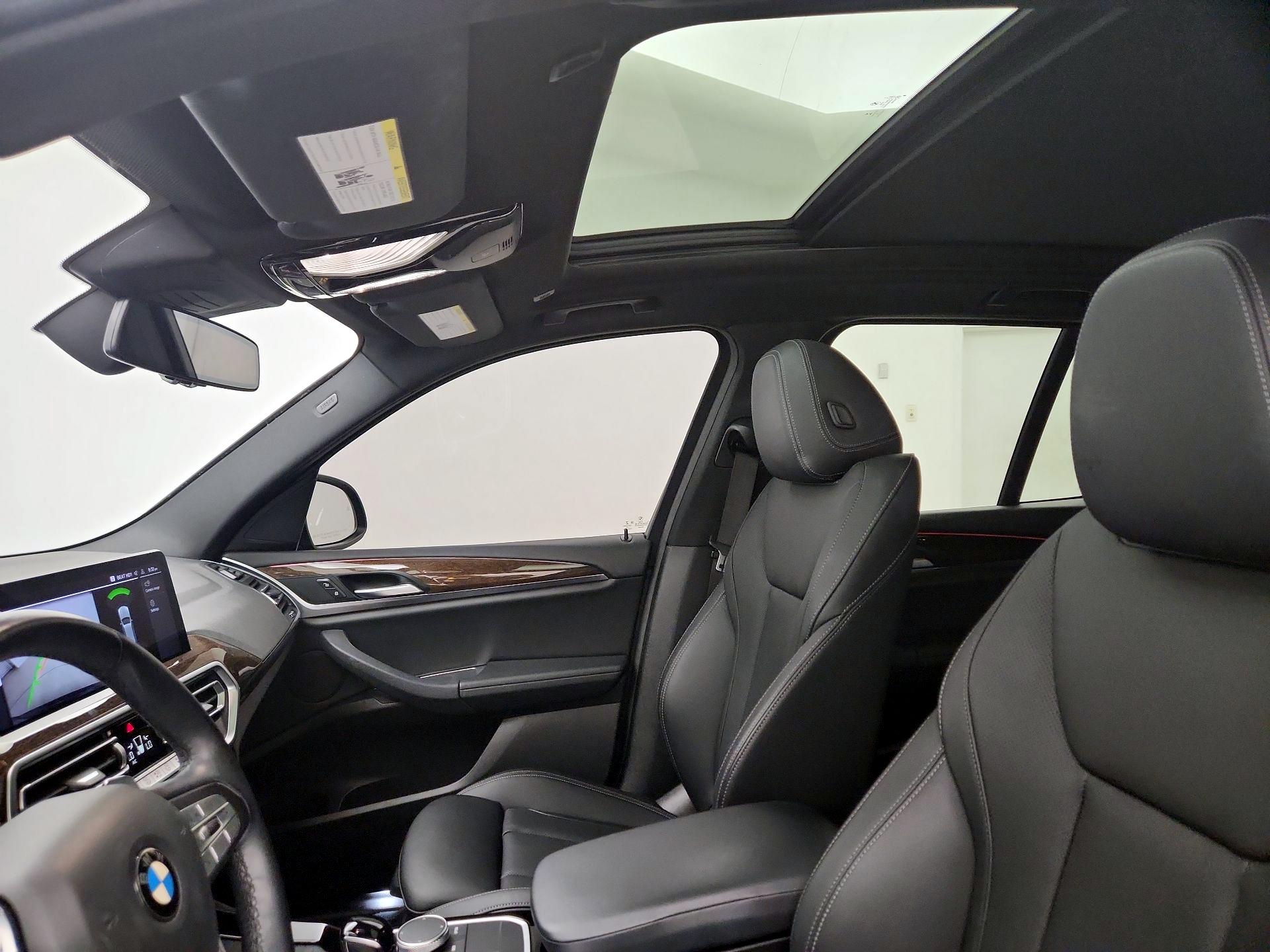 Thumbnail: 2022 BMW X3 - 18
