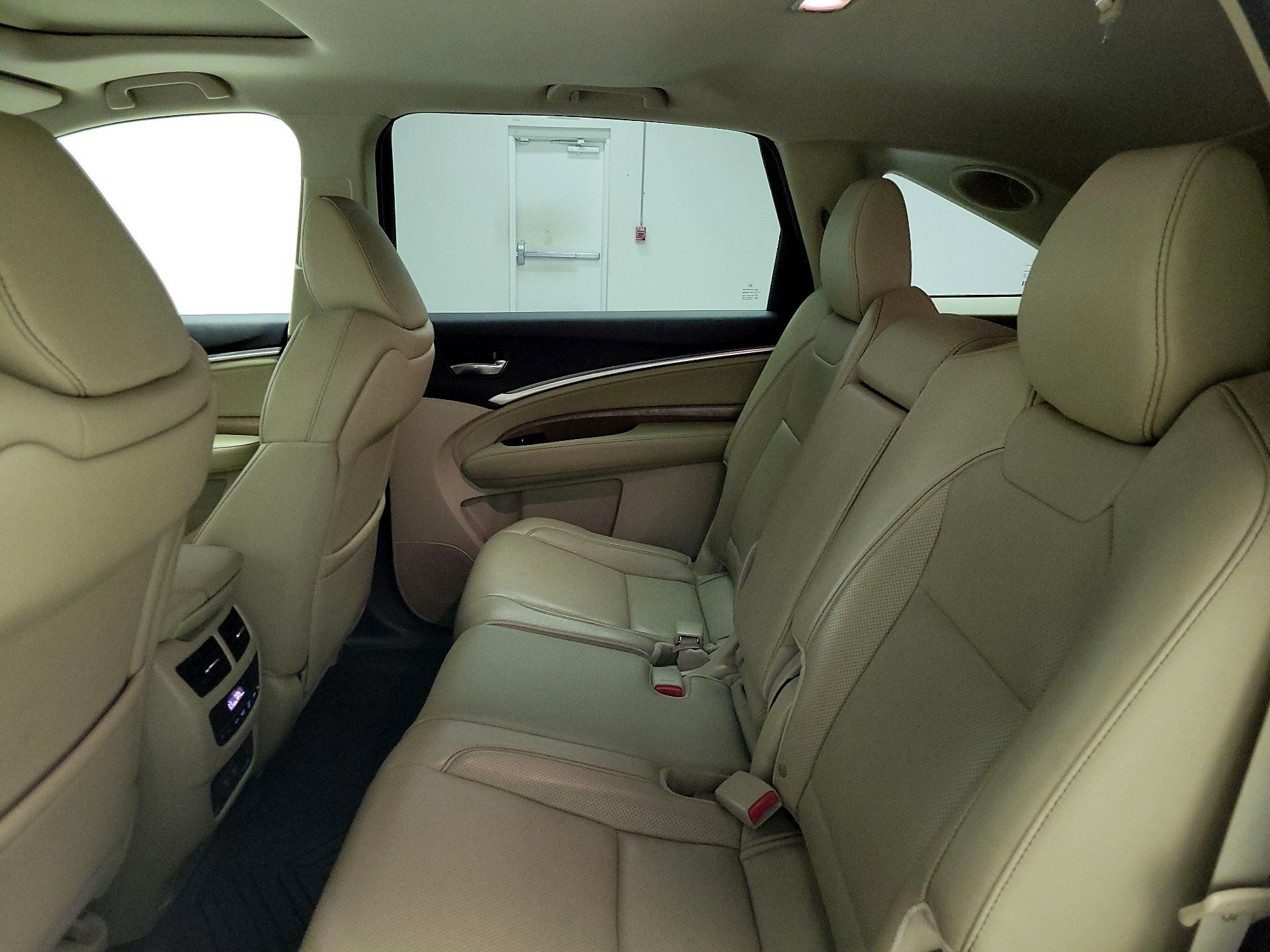 Thumbnail: 2019 Acura MDX - 19