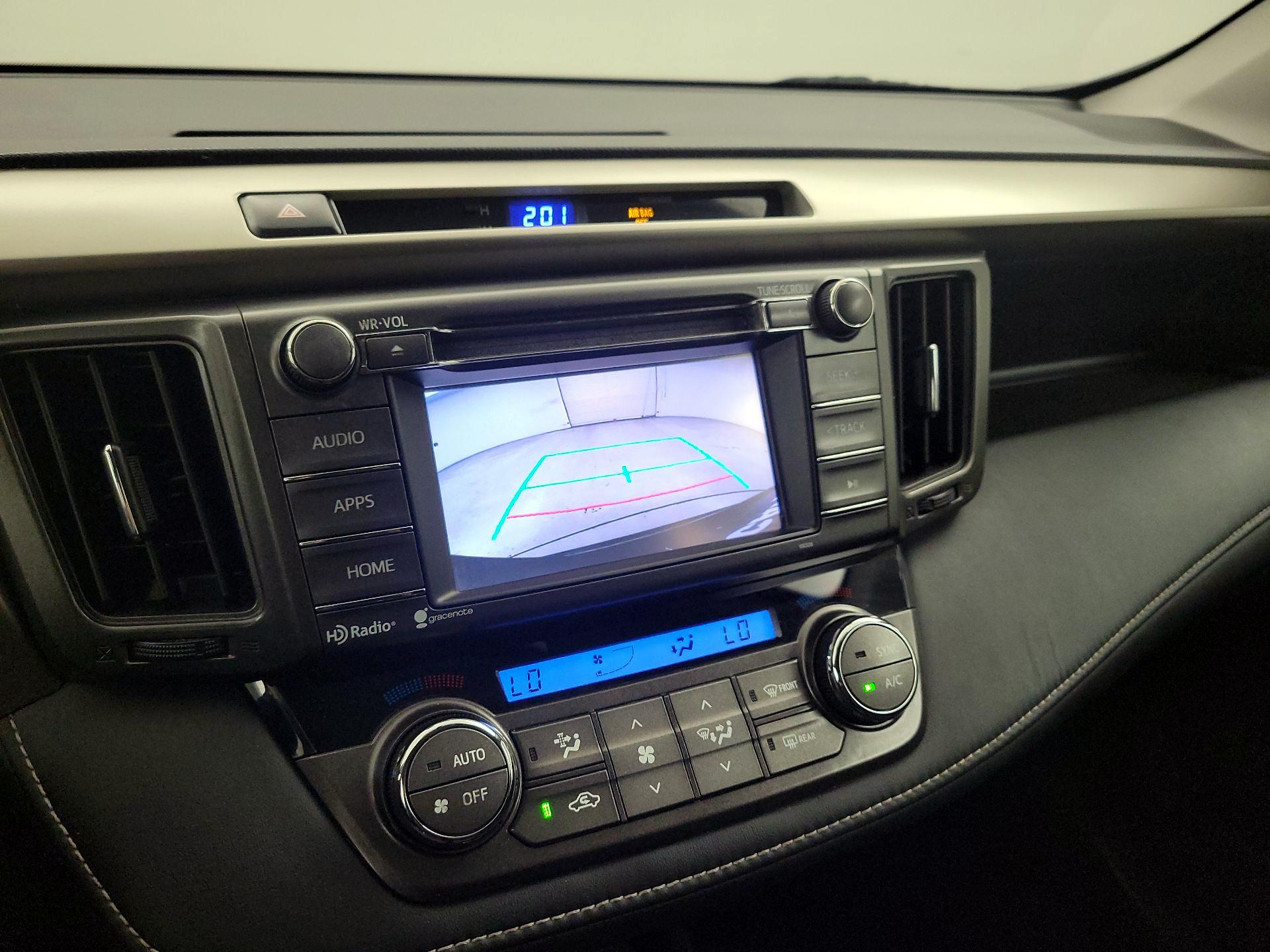 Thumbnail: 2015 Toyota RAV4 - 14