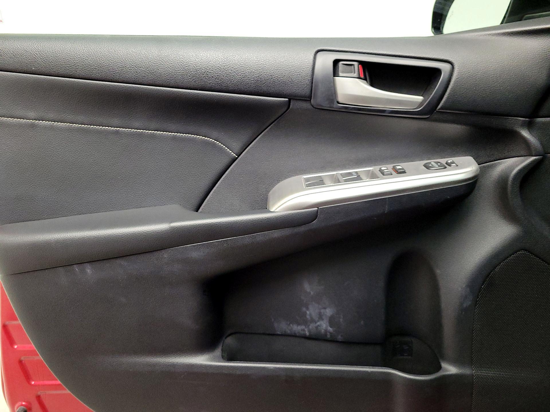 Thumbnail: 2014 Toyota Camry - 12