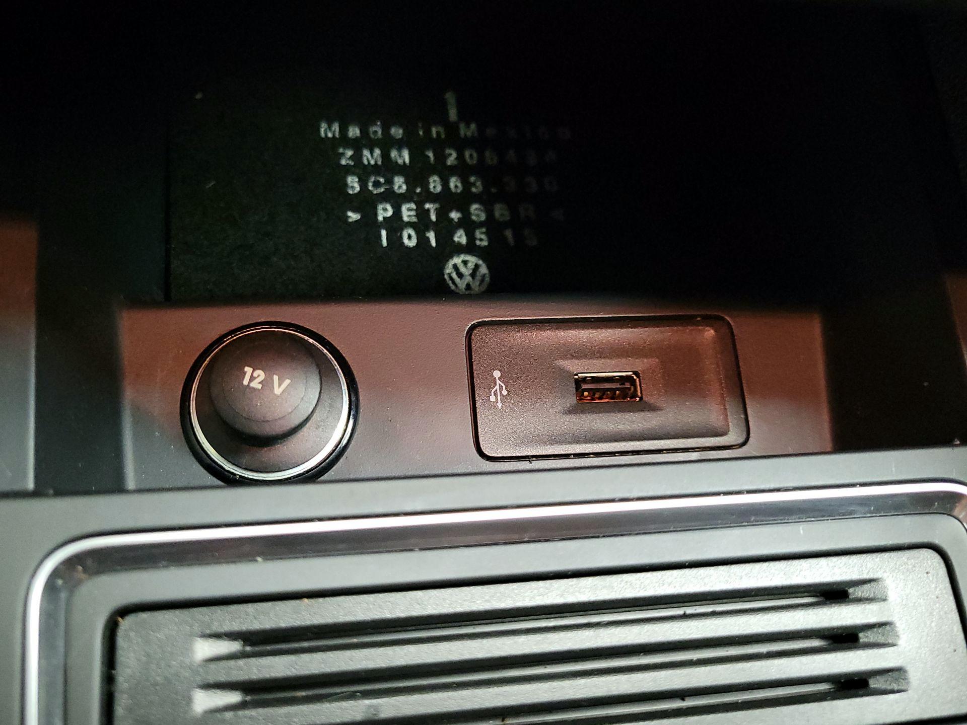 Thumbnail: 2016 Volkswagen Jetta - 17