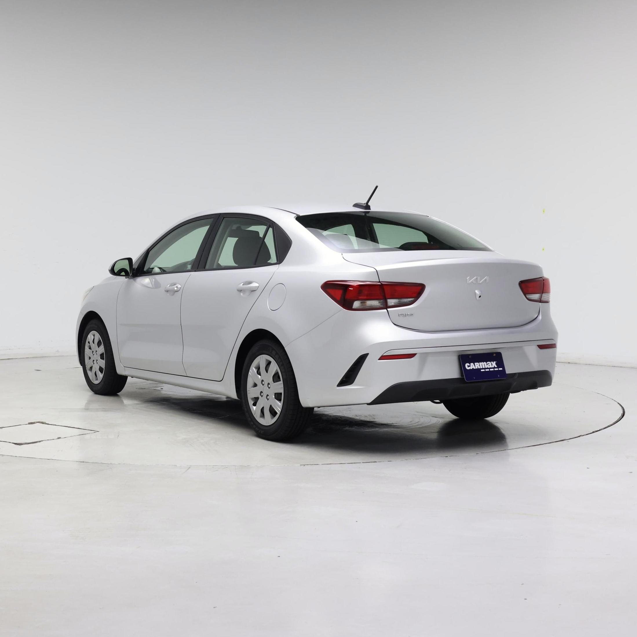 Thumbnail: 2022 Kia Rio - 2