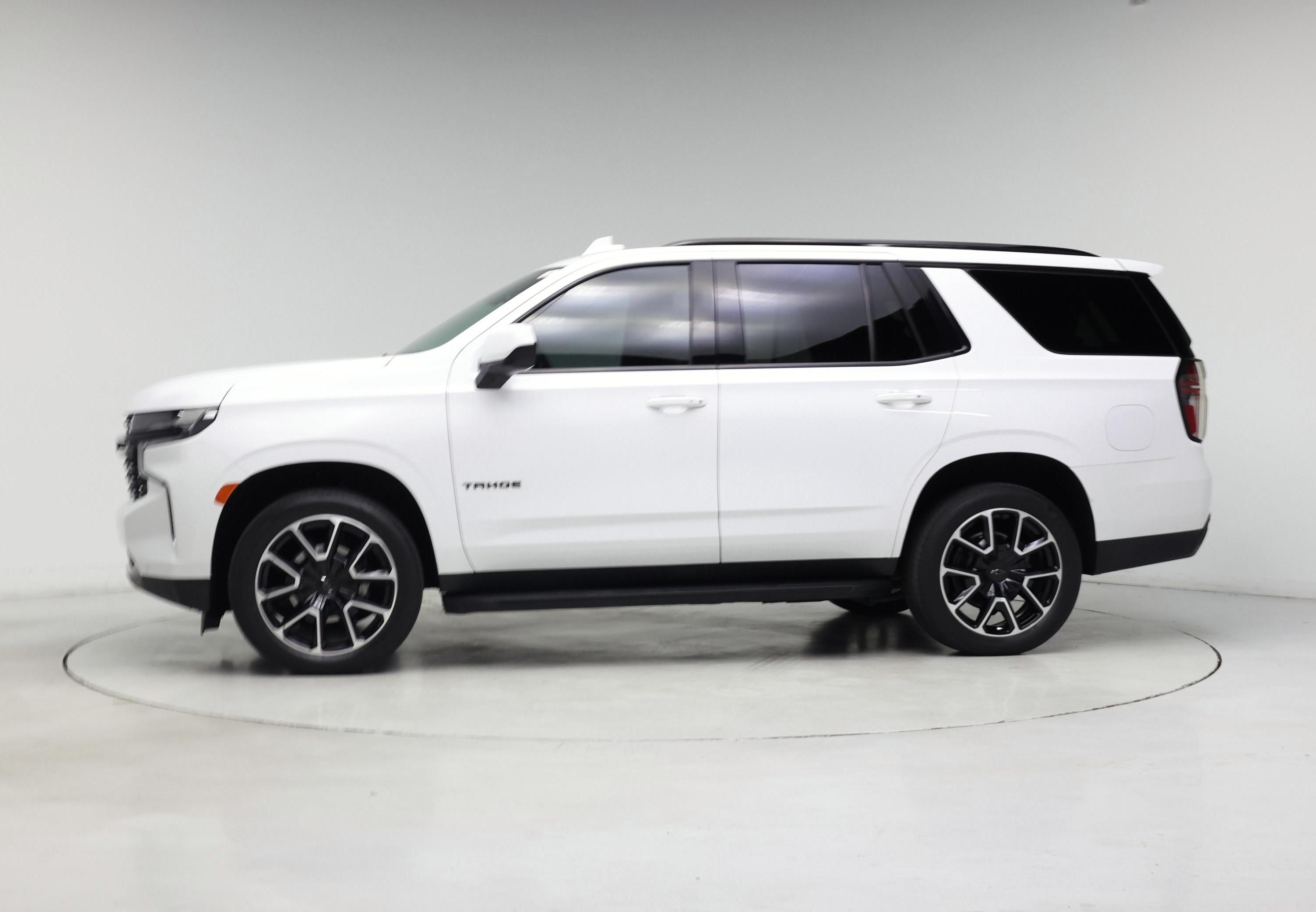 Thumbnail: 2023 Chevrolet Tahoe - 3