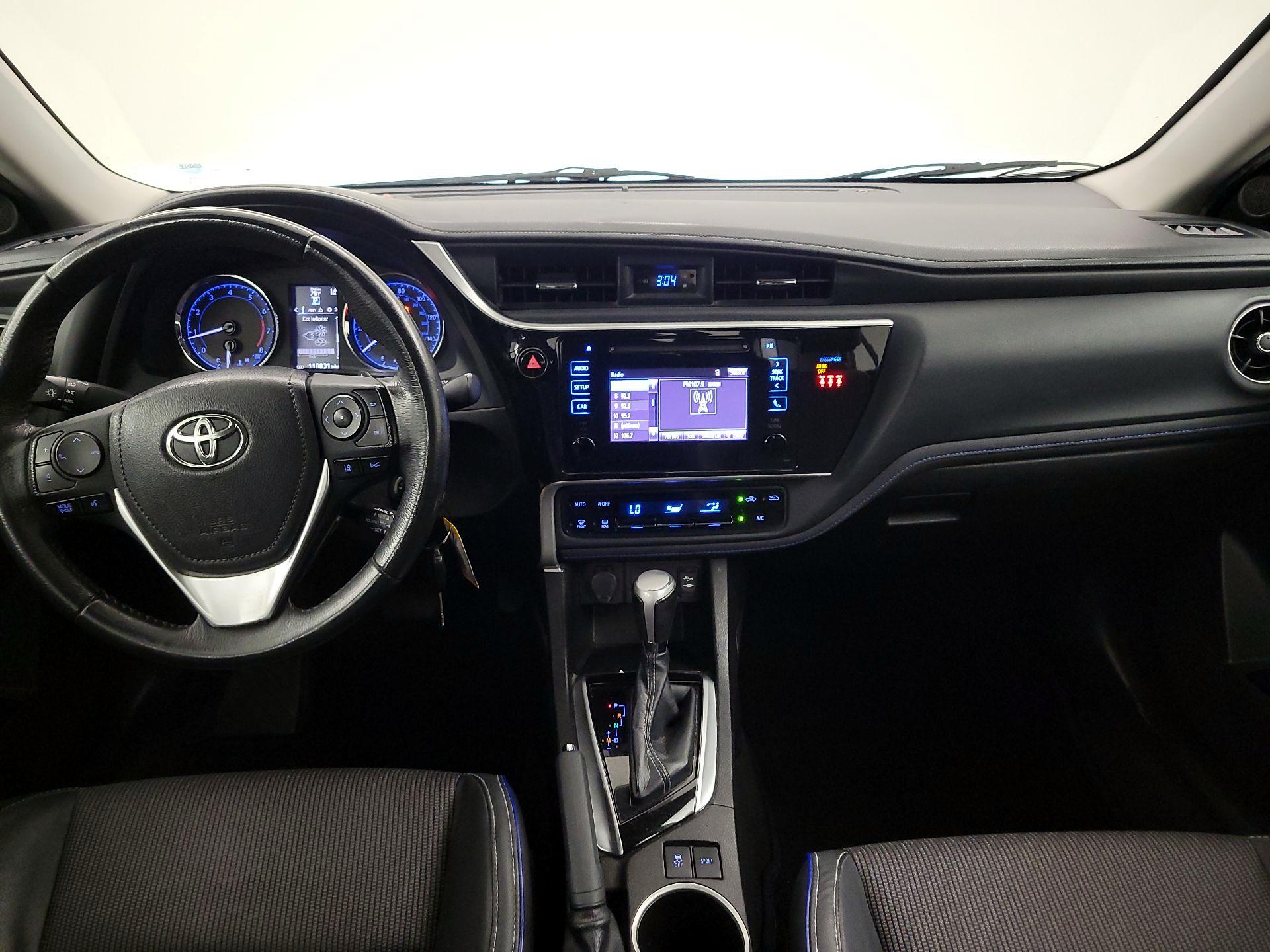 Thumbnail: 2018 Toyota Corolla - 9