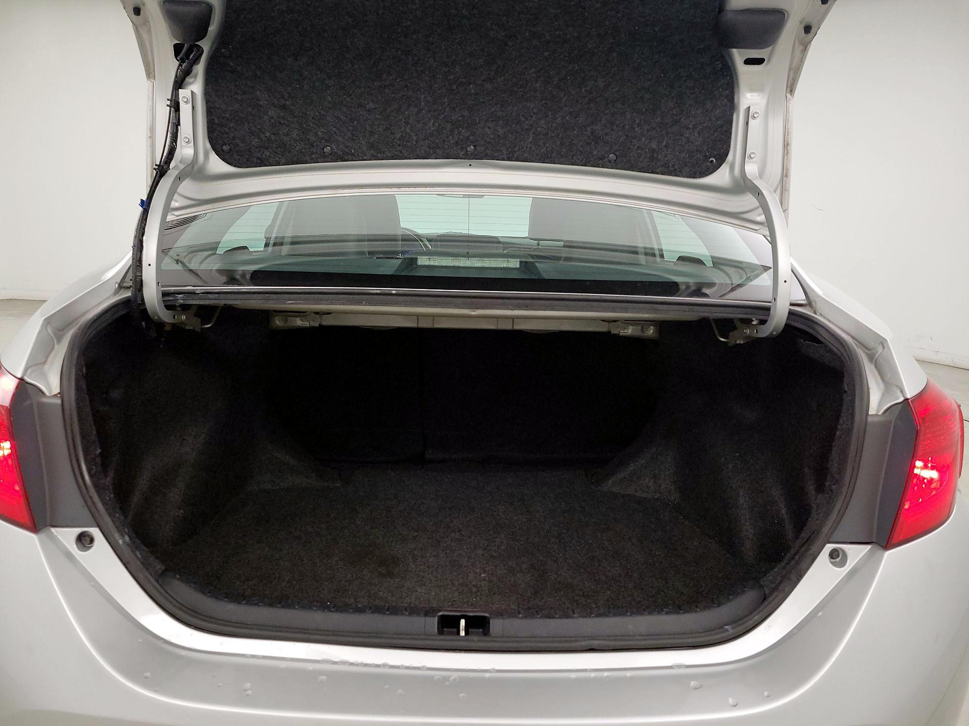 Thumbnail: 2018 Toyota Corolla - 20