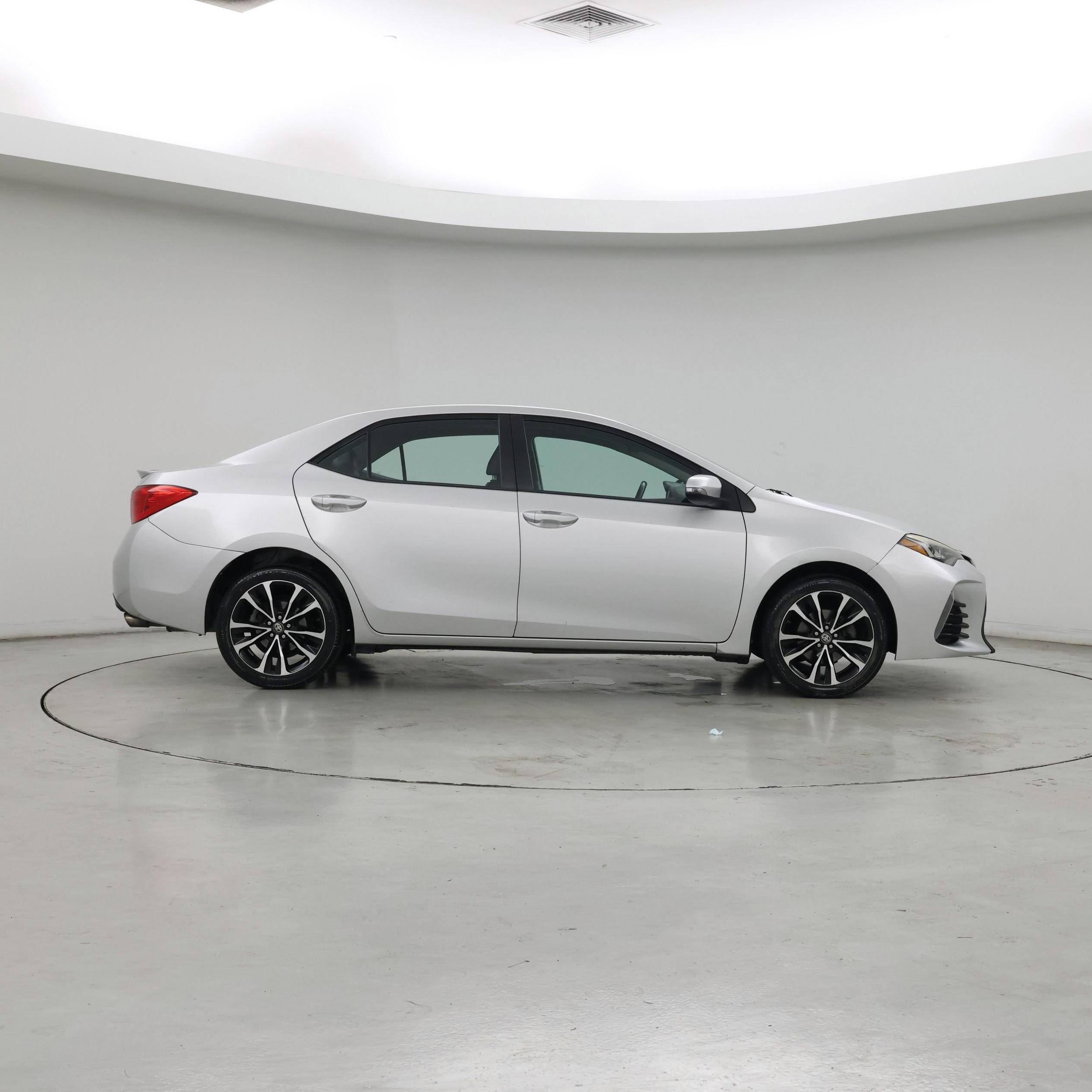 Thumbnail: 2018 Toyota Corolla - 7