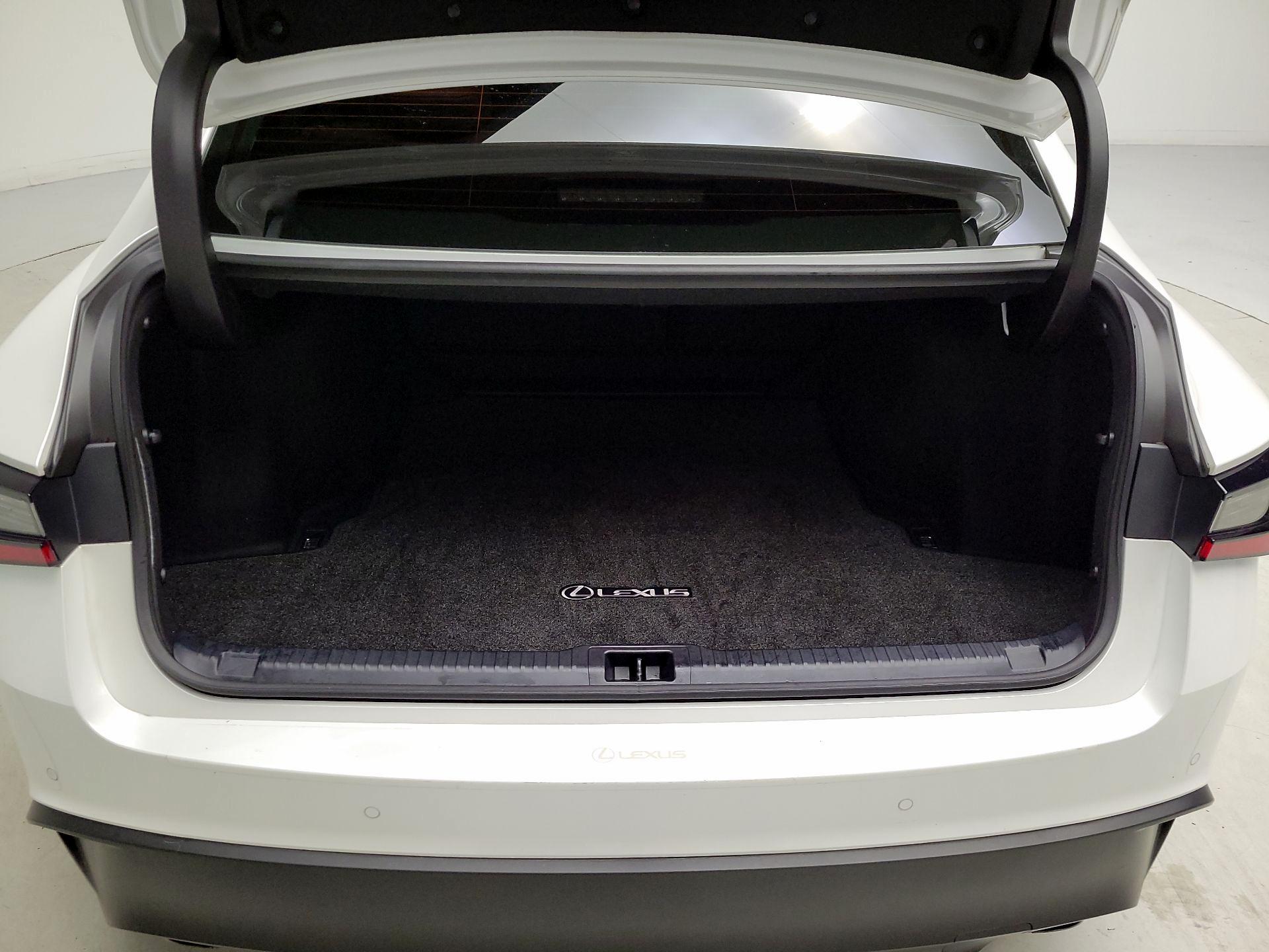 Thumbnail: 2024 Lexus IS - 20