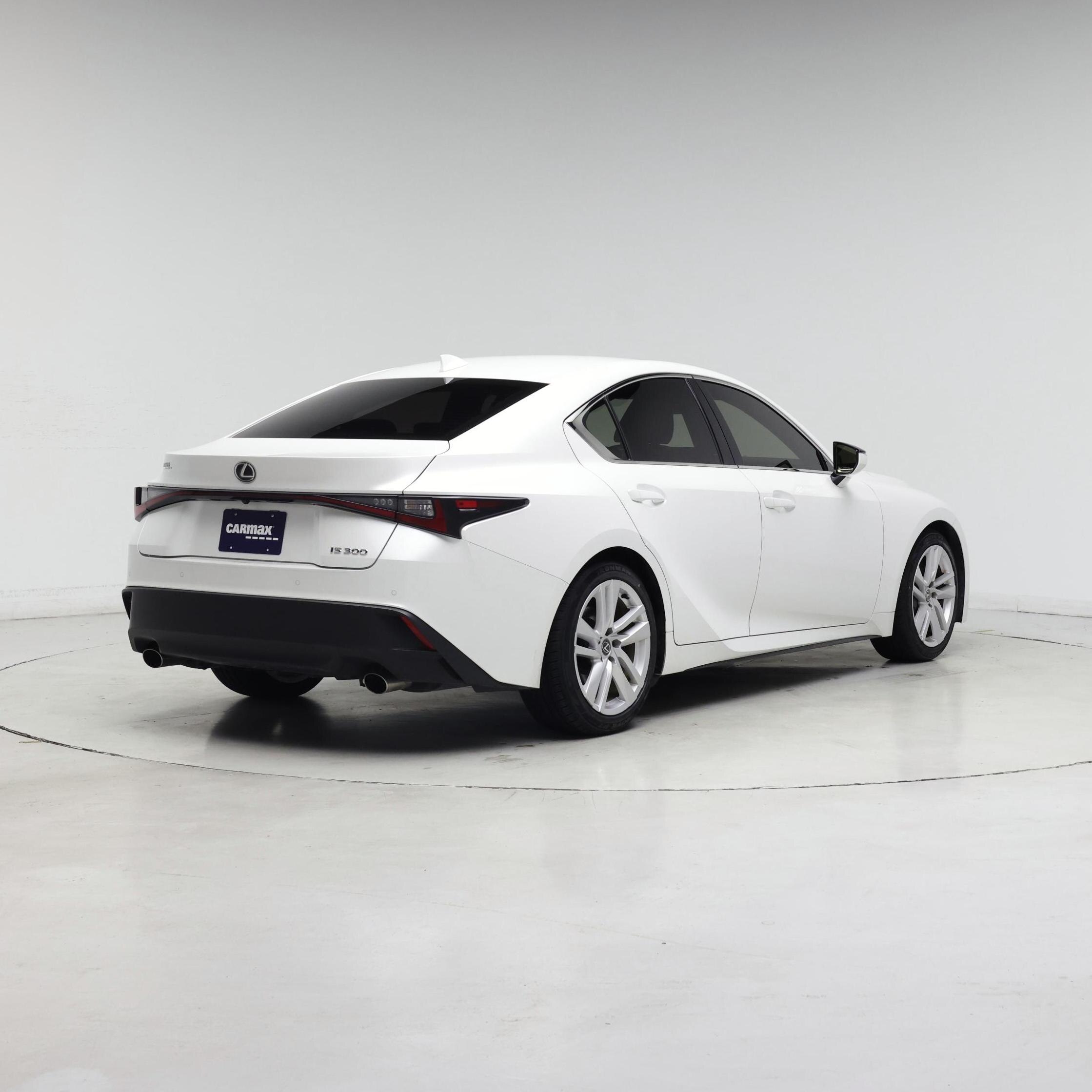 Thumbnail: 2024 Lexus IS - 8