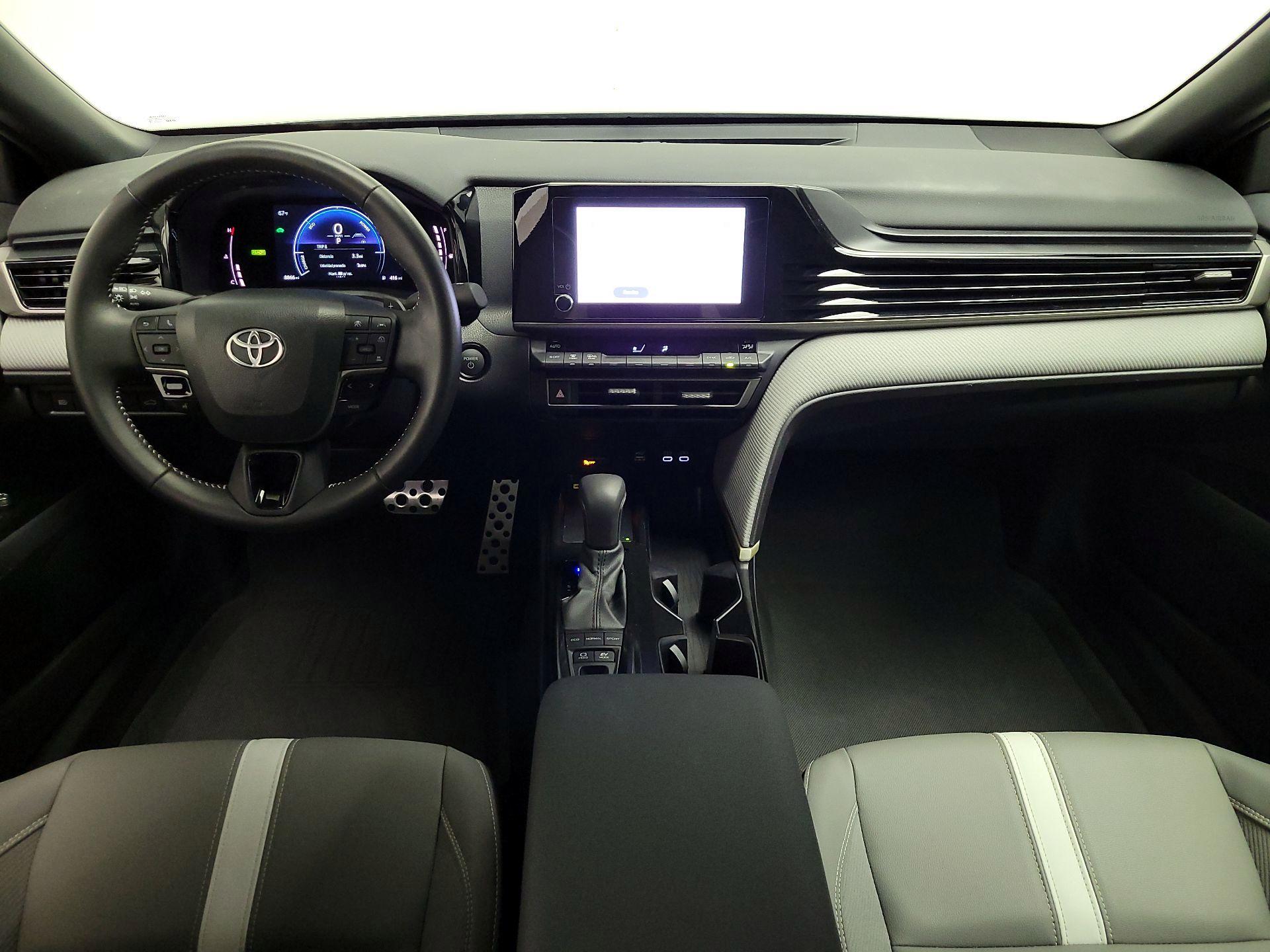 Thumbnail: 2025 Toyota Camry - 9