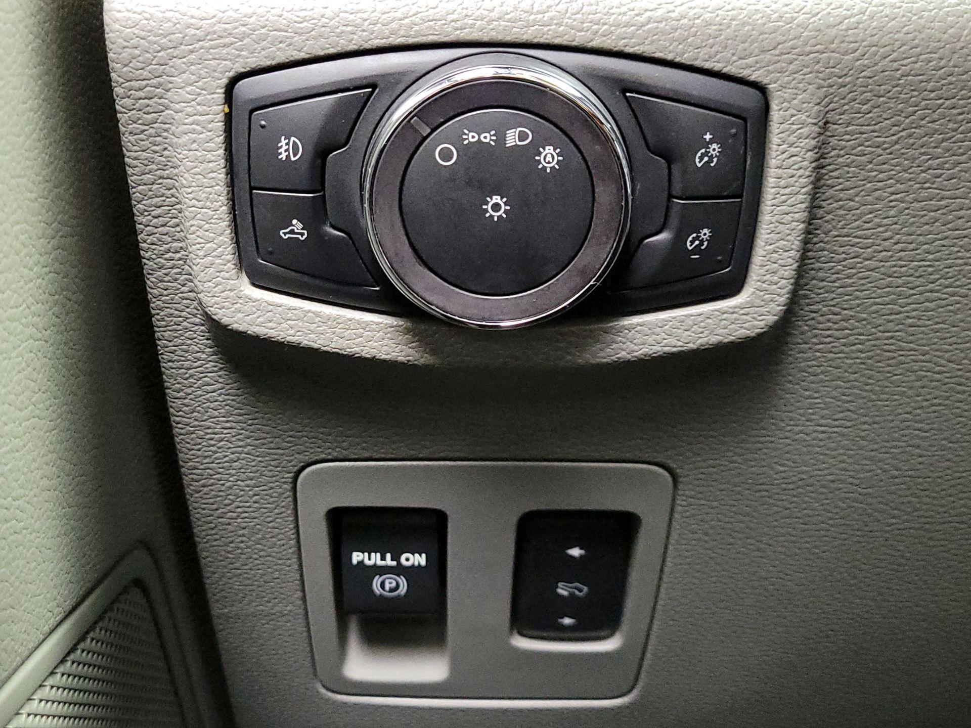 Thumbnail: 2019 Ford F-150 - 13