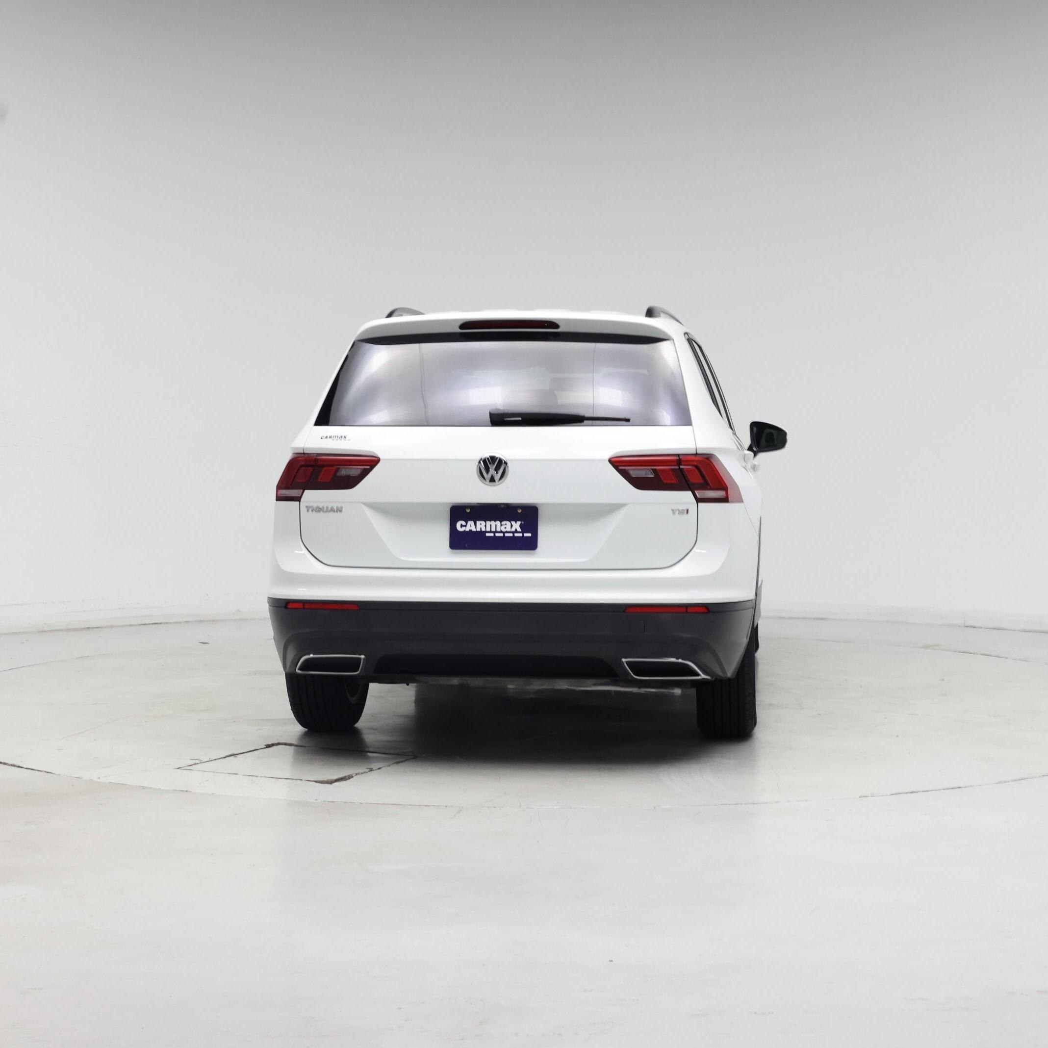 Thumbnail: 2018 Volkswagen Tiguan - 6