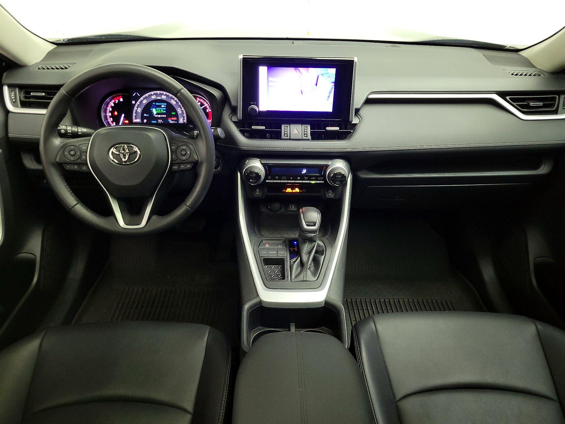 Thumbnail: 2023 Toyota RAV4 - 9